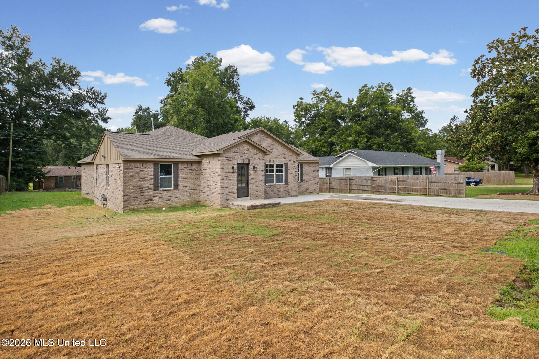709 Coleman Avenue Property Photo 5