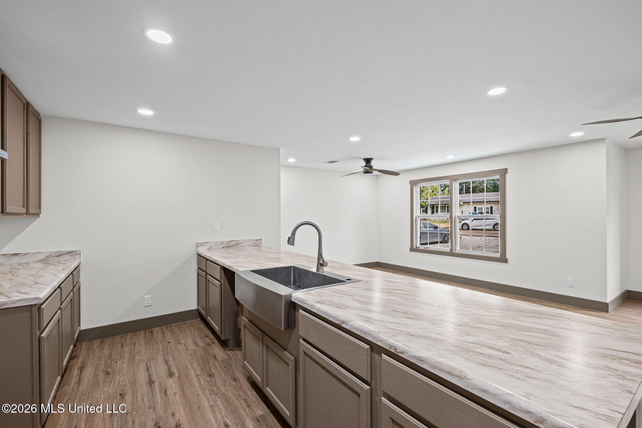 709 Coleman Avenue Property Photo 11