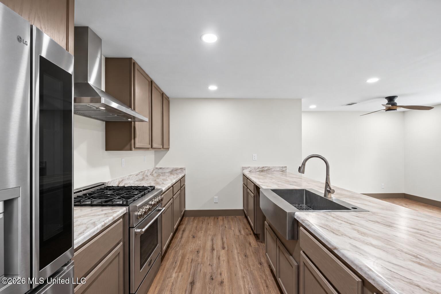 709 Coleman Avenue Property Photo 12