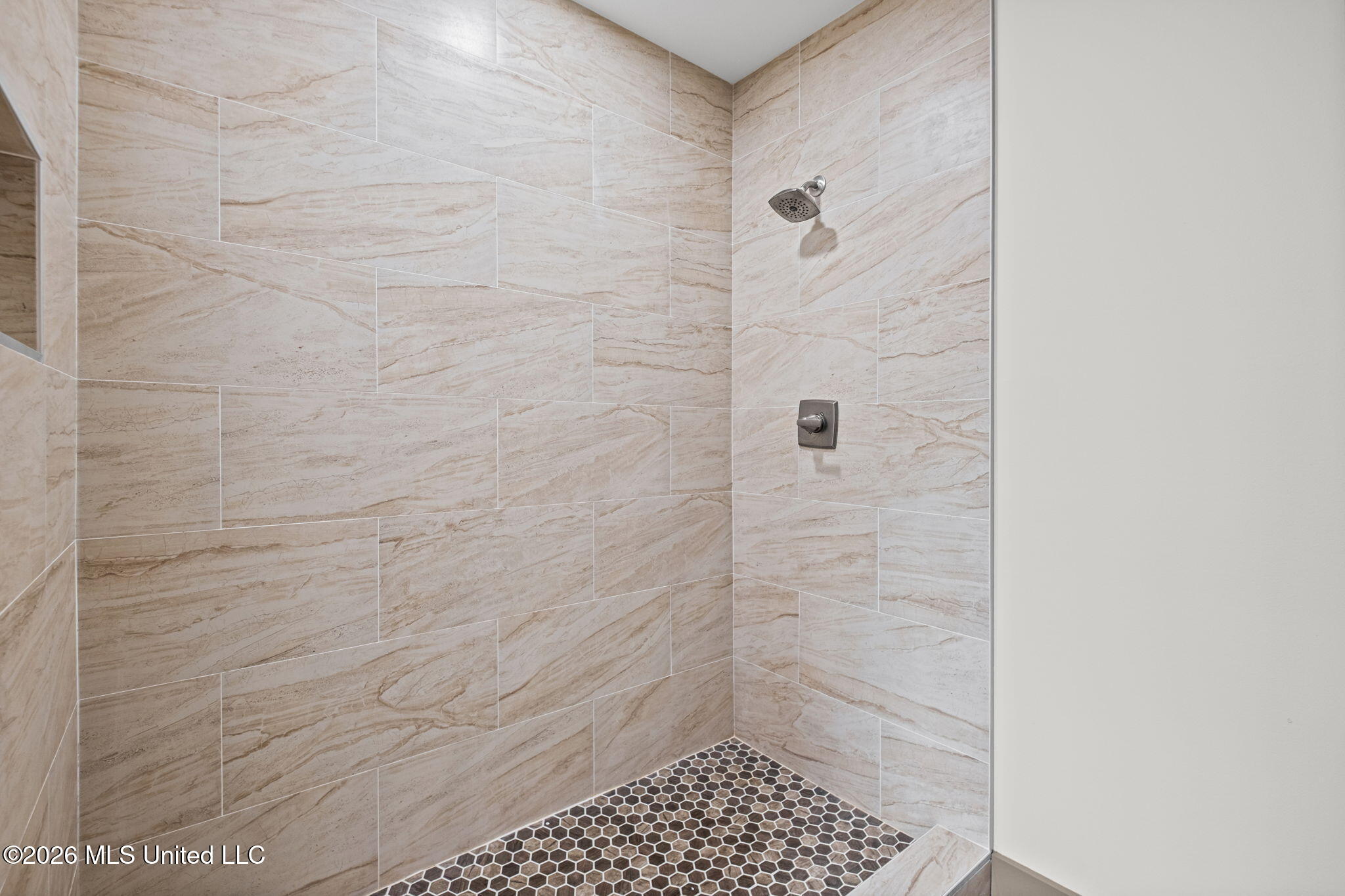 709 Coleman Avenue Property Photo 18