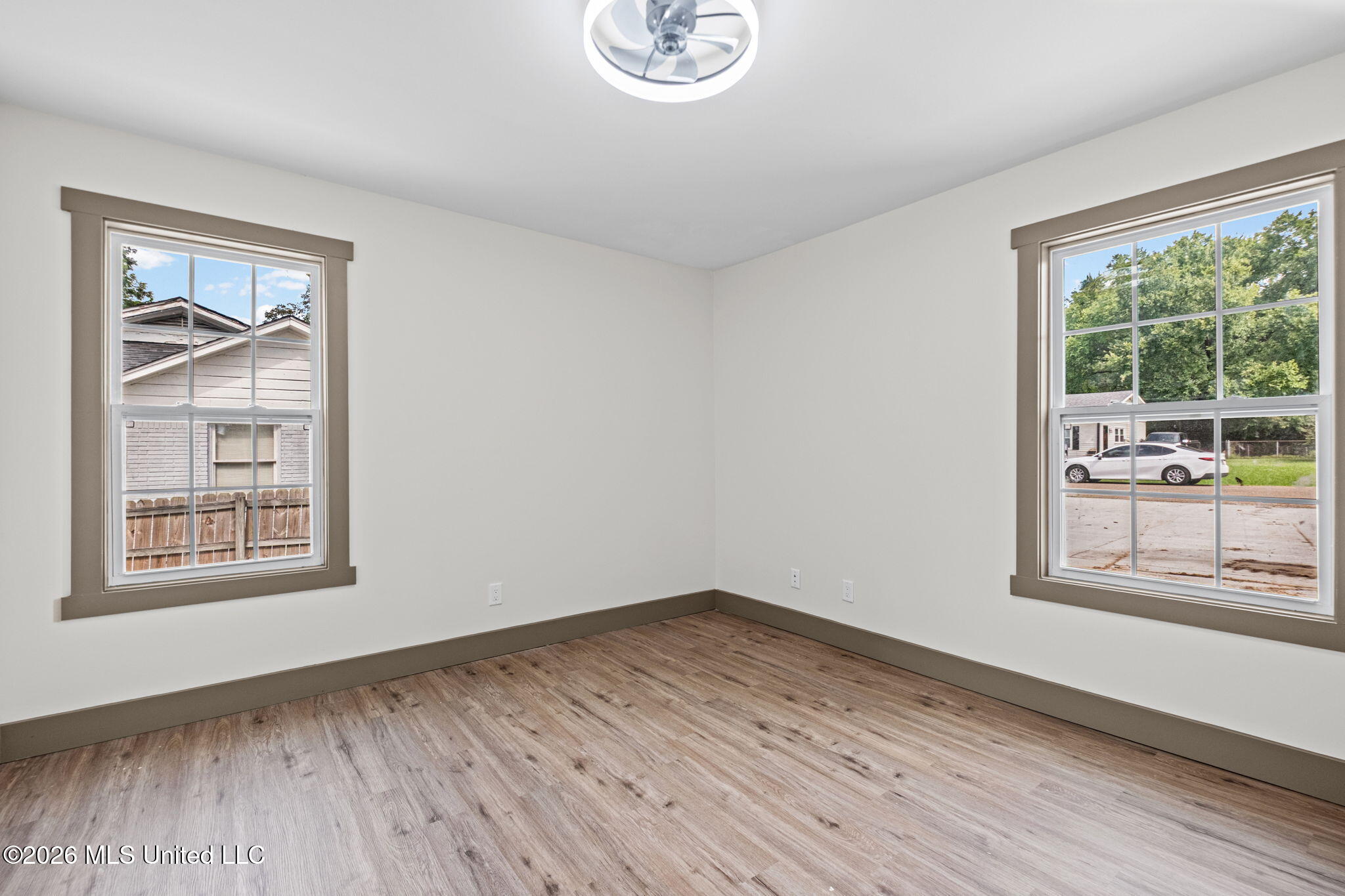 709 Coleman Avenue Property Photo 23