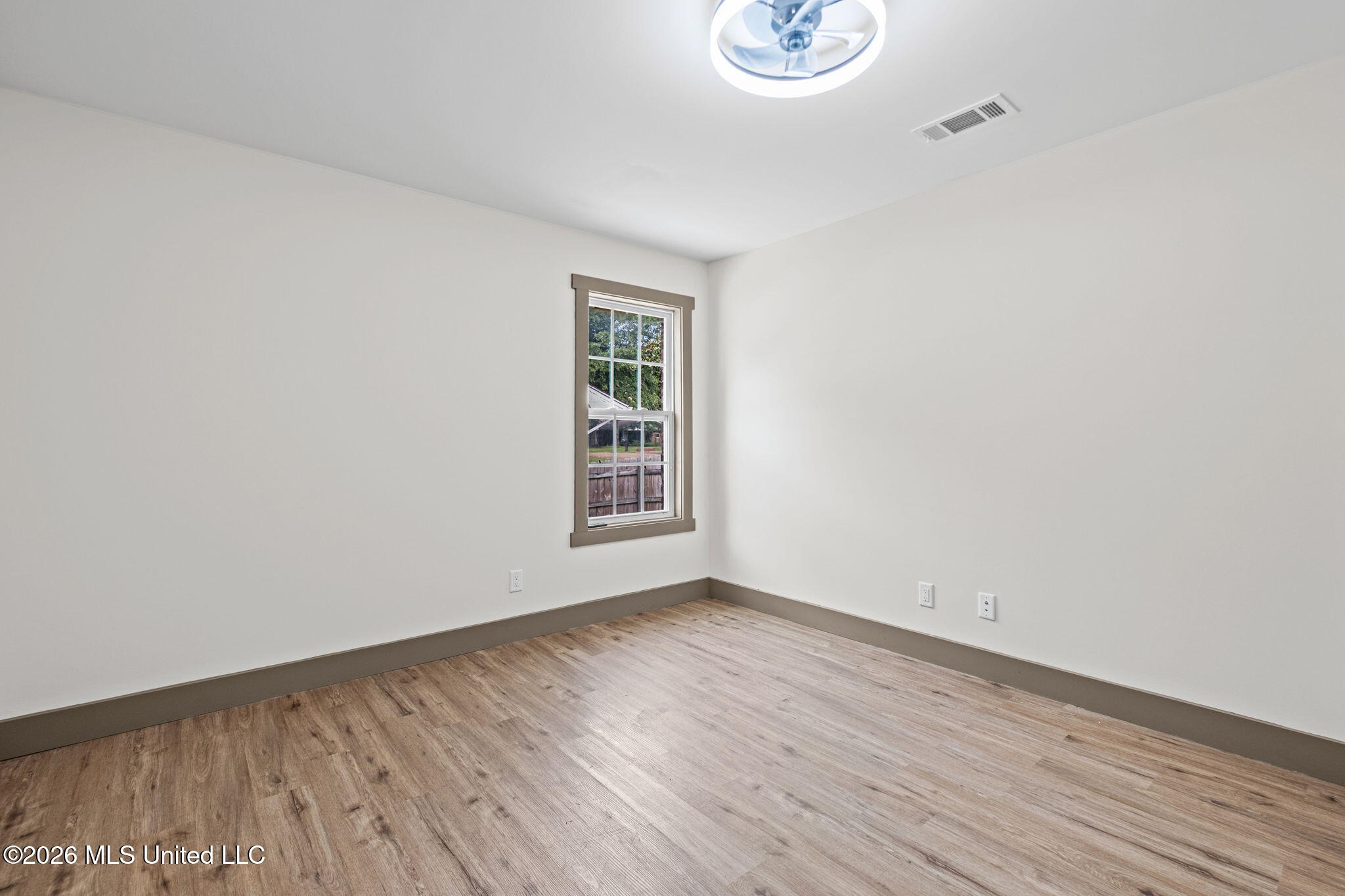 709 Coleman Avenue Property Photo 24