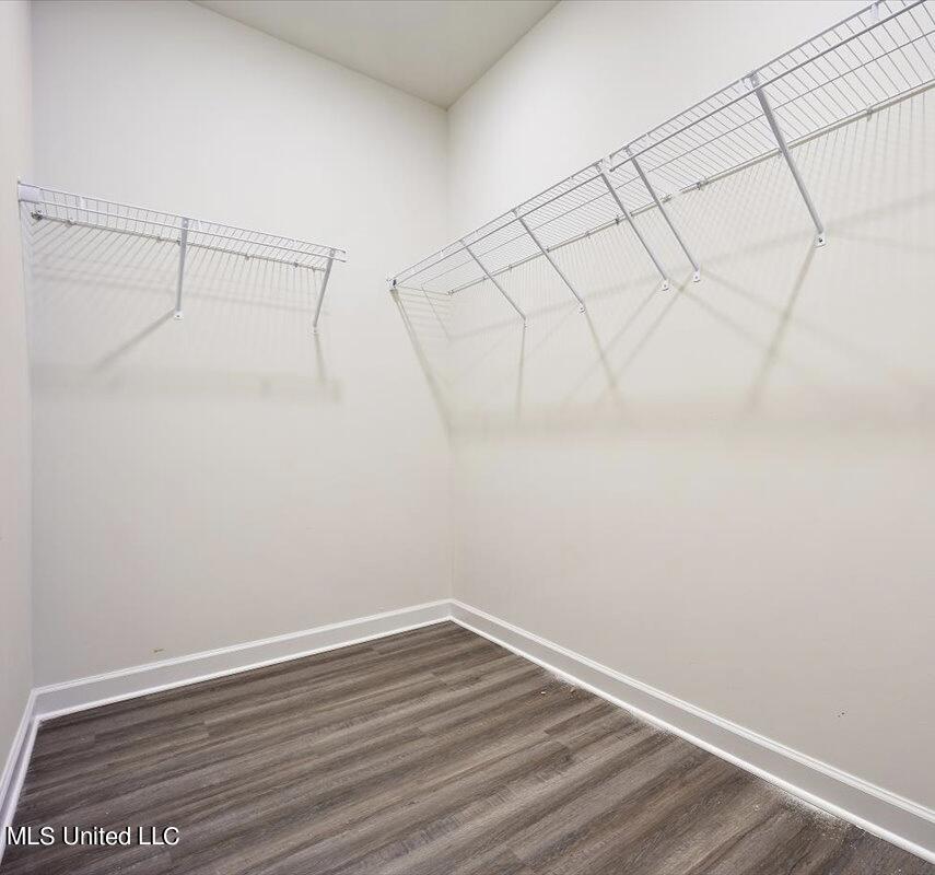 2113 Metcalf Way Property Photo 16