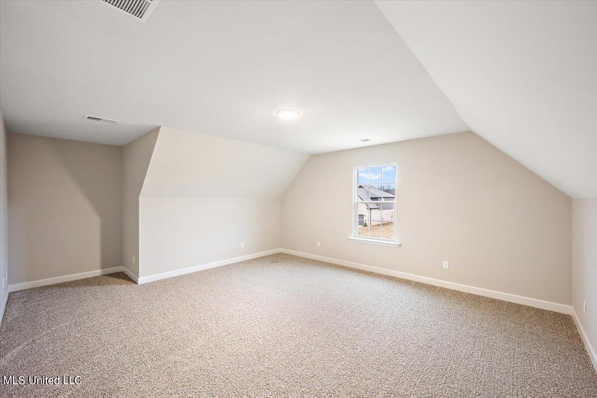 2113 Metcalf Way Property Photo 18