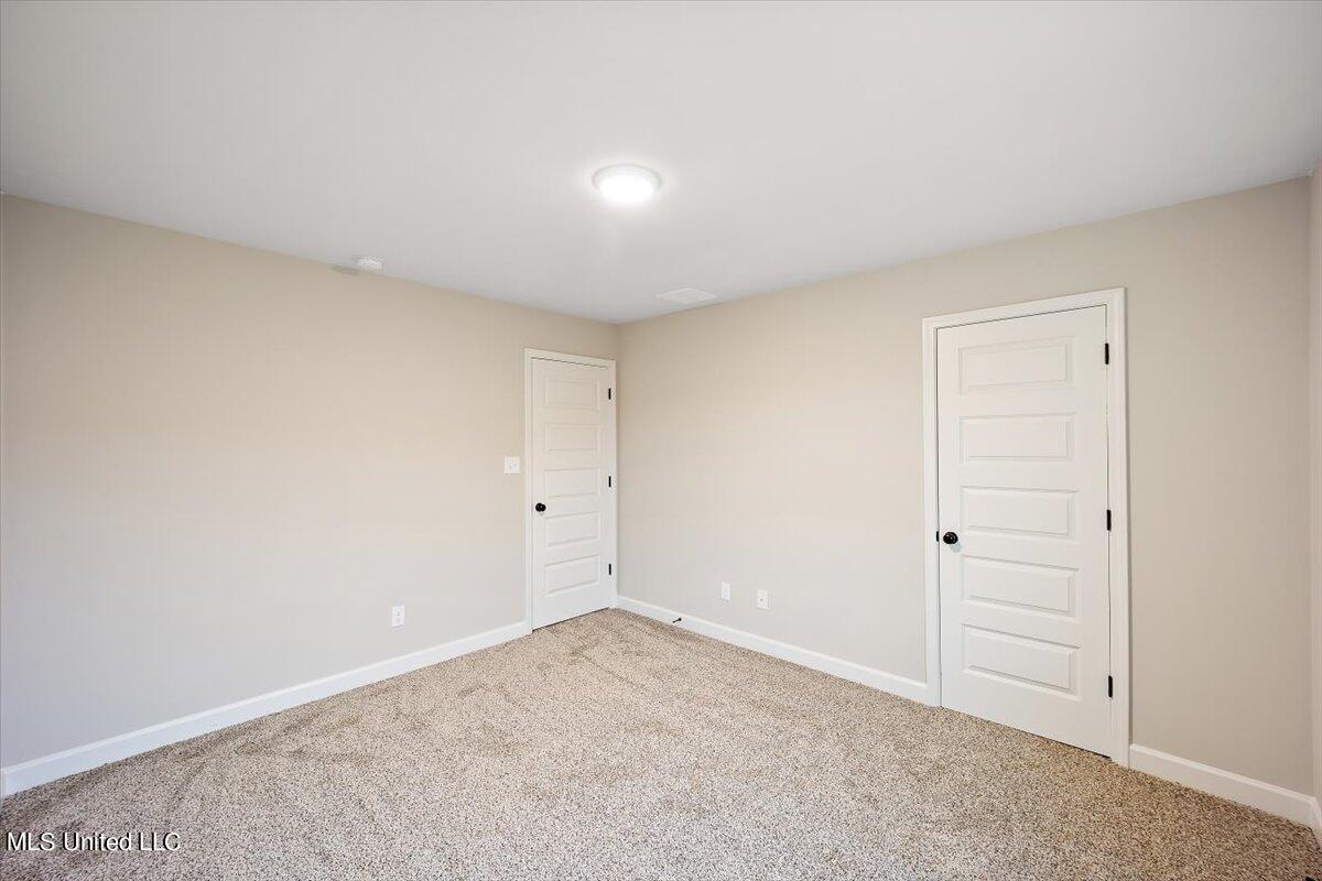 2113 Metcalf Way Property Photo 19