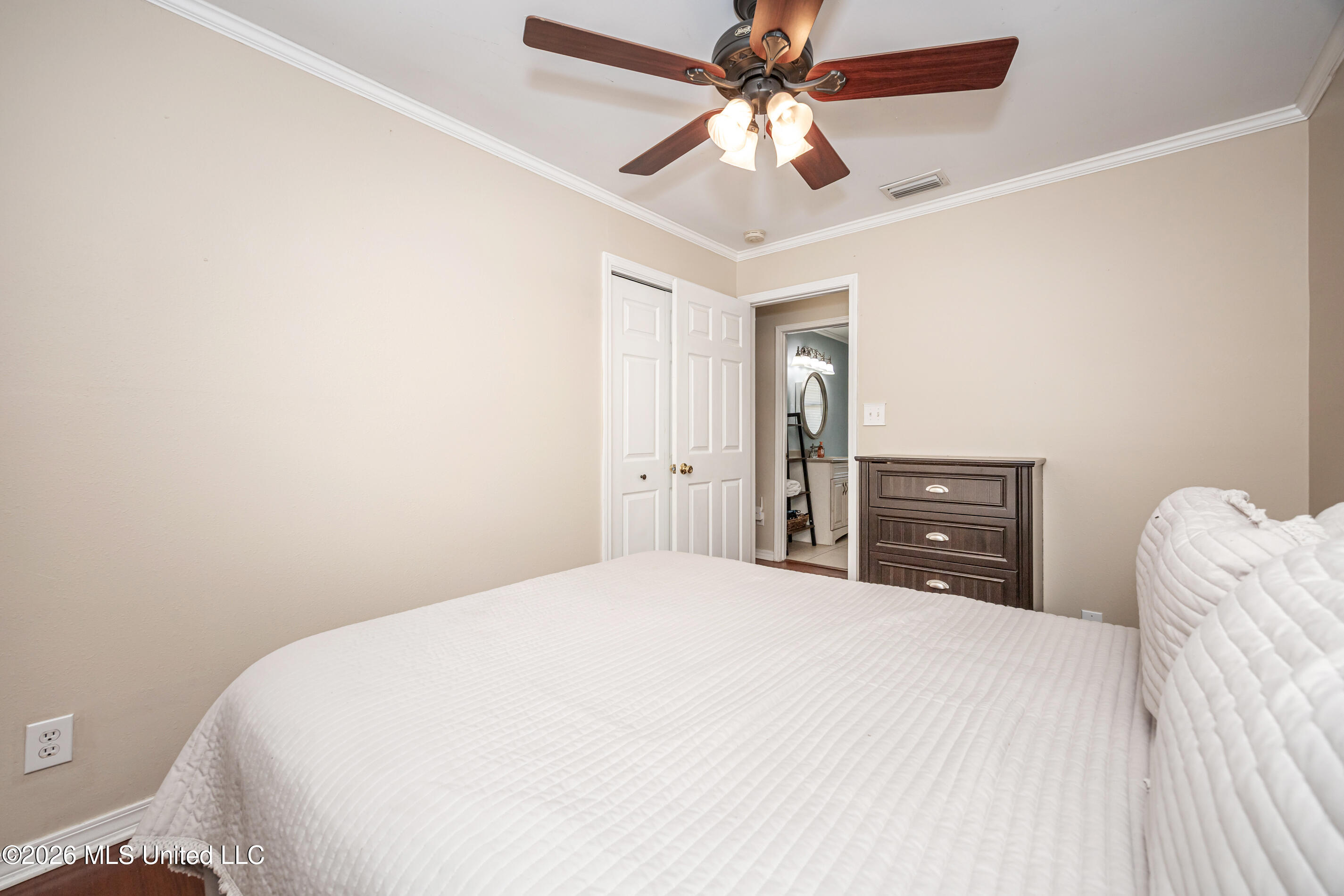2717 Pinewood Avenue Property Photo 29
