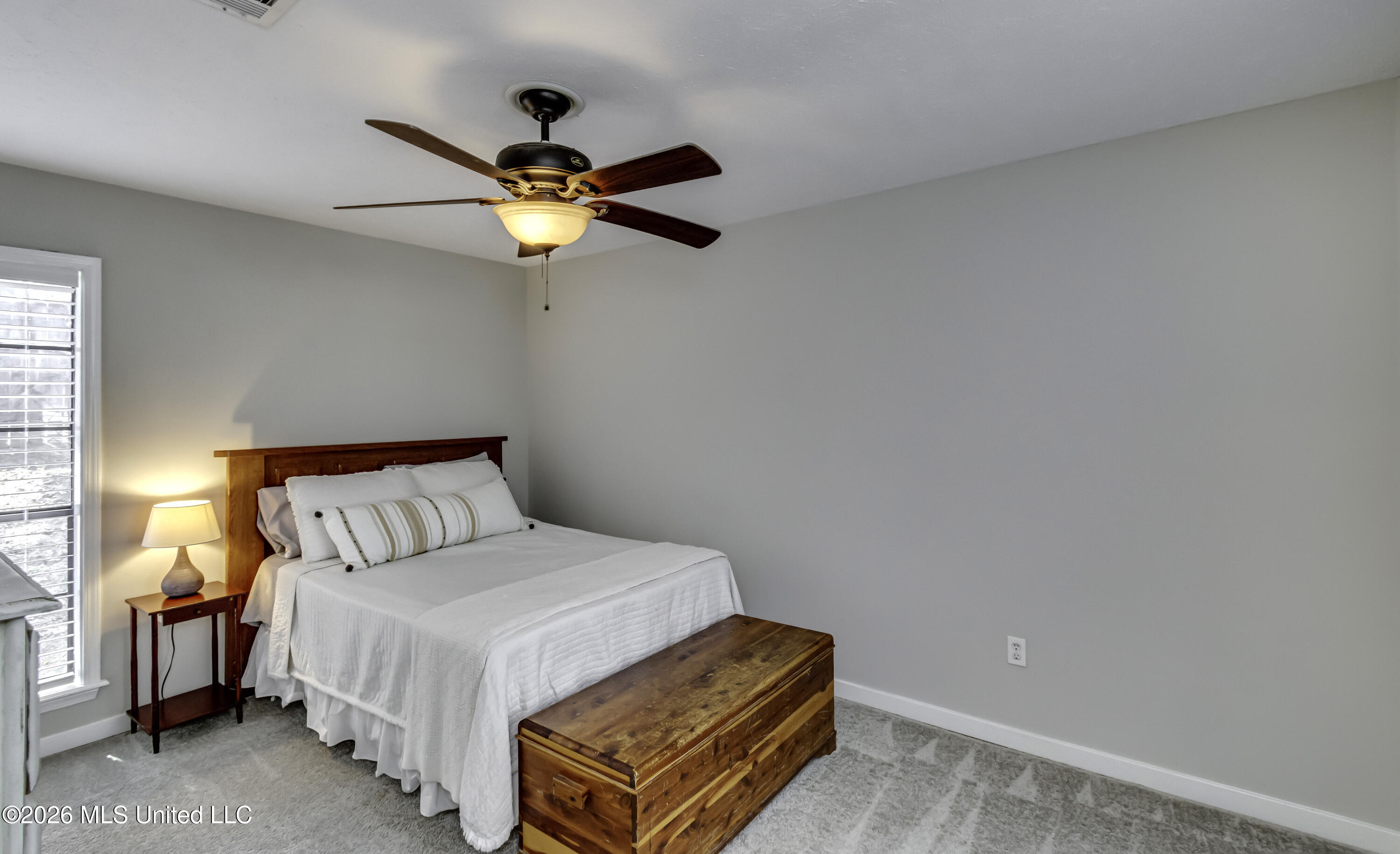 212 Dublin Court Property Photo 27