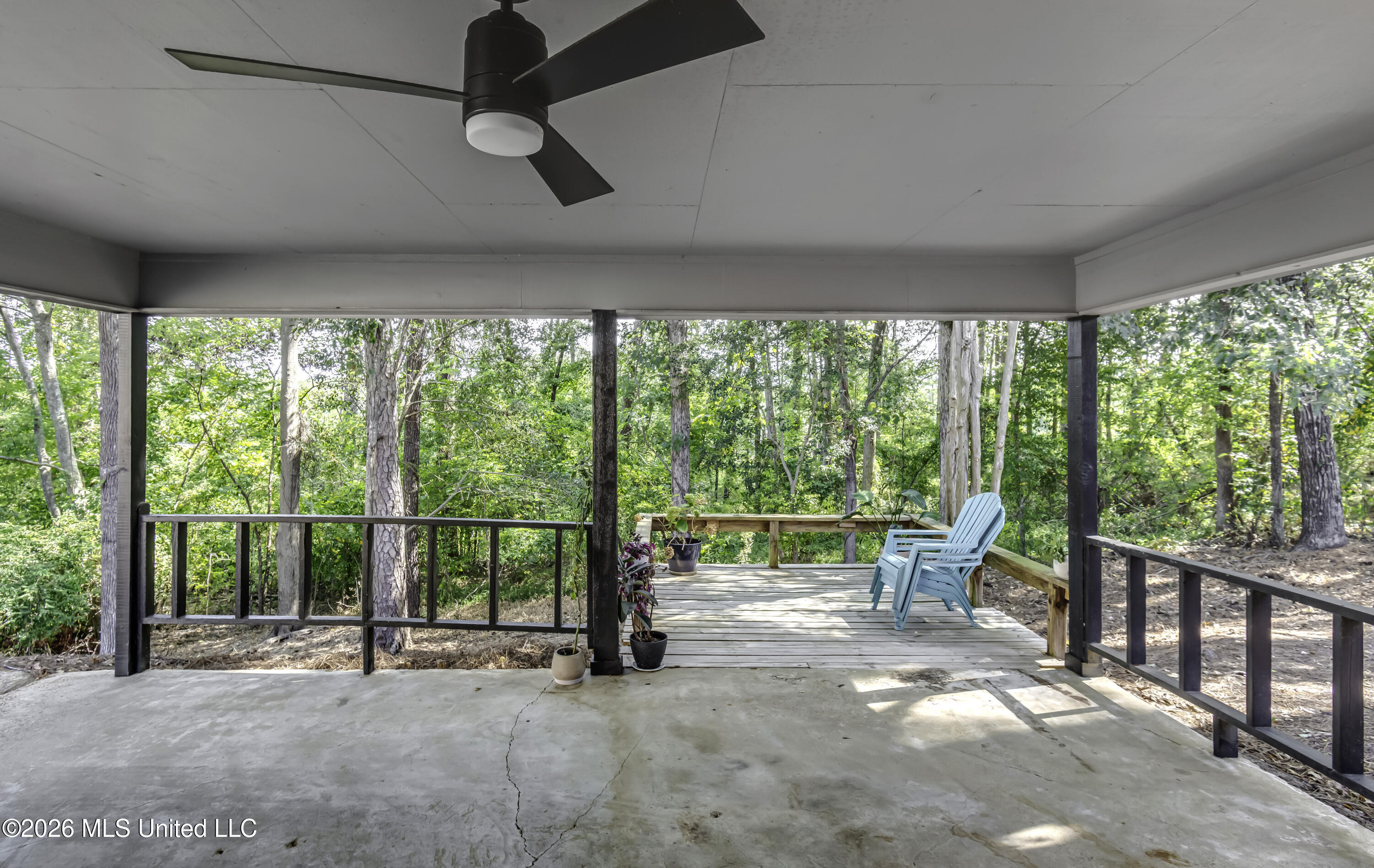 212 Dublin Court Property Photo 29