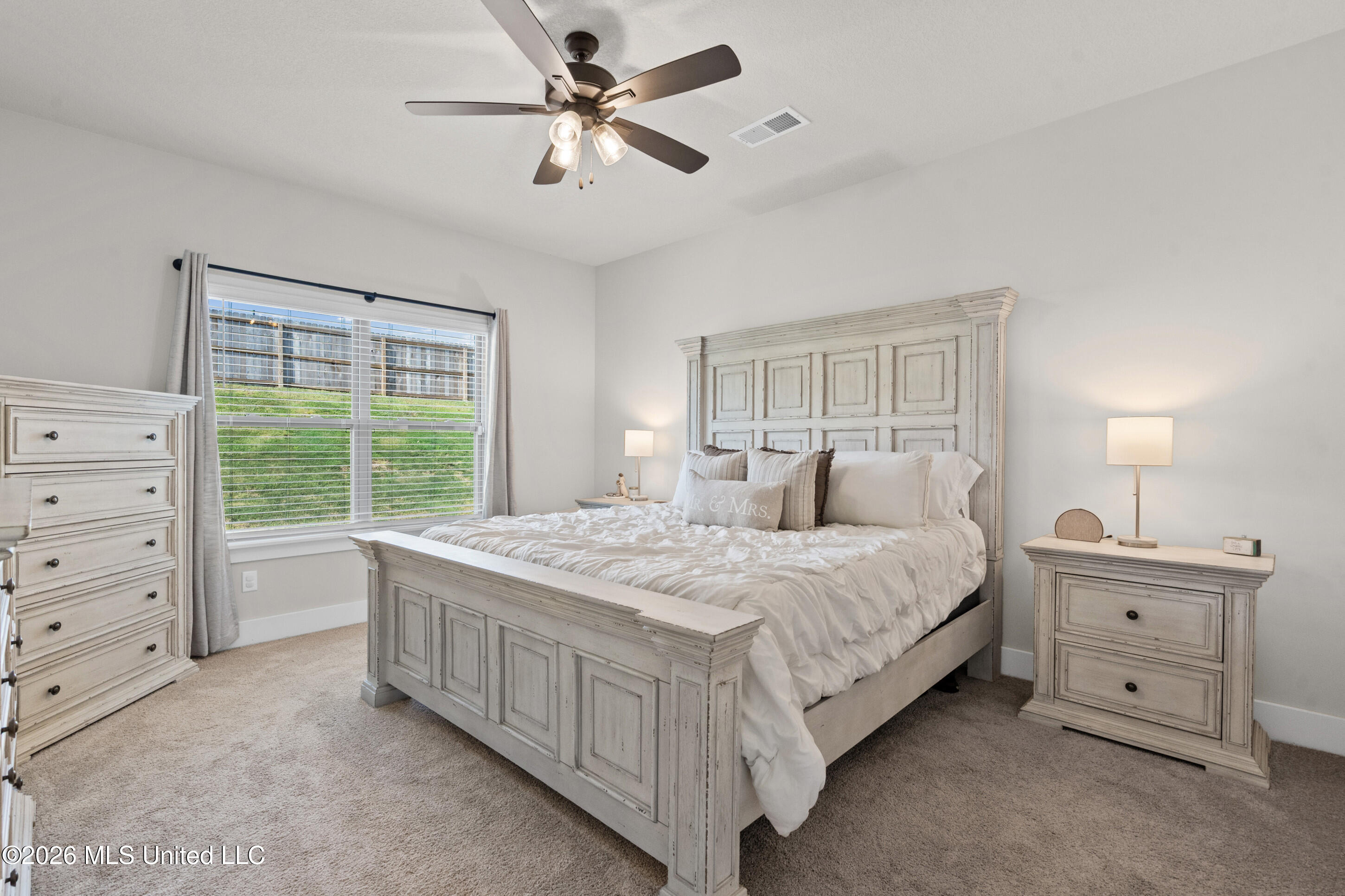 2084 Tulip Drive Property Photo 10