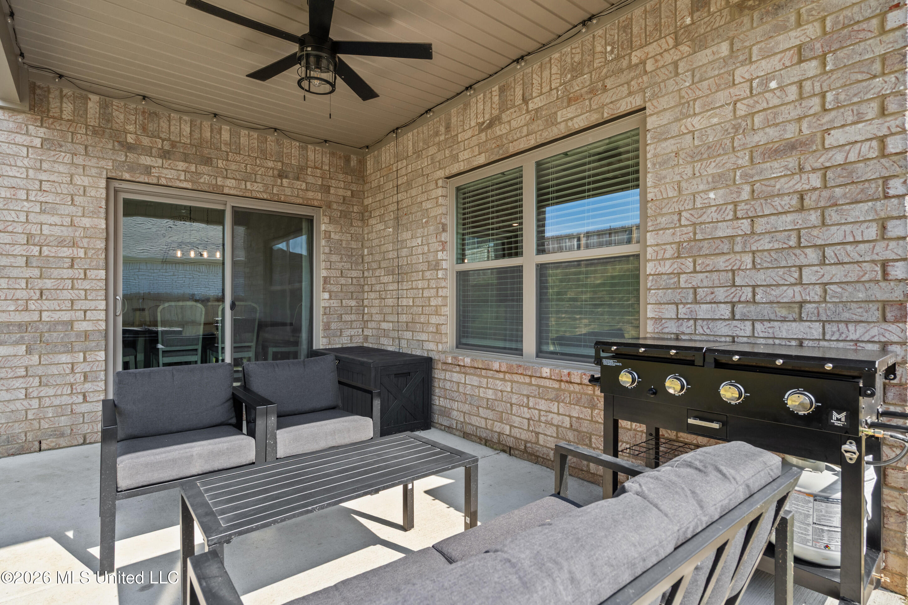 2084 Tulip Drive Property Photo 21