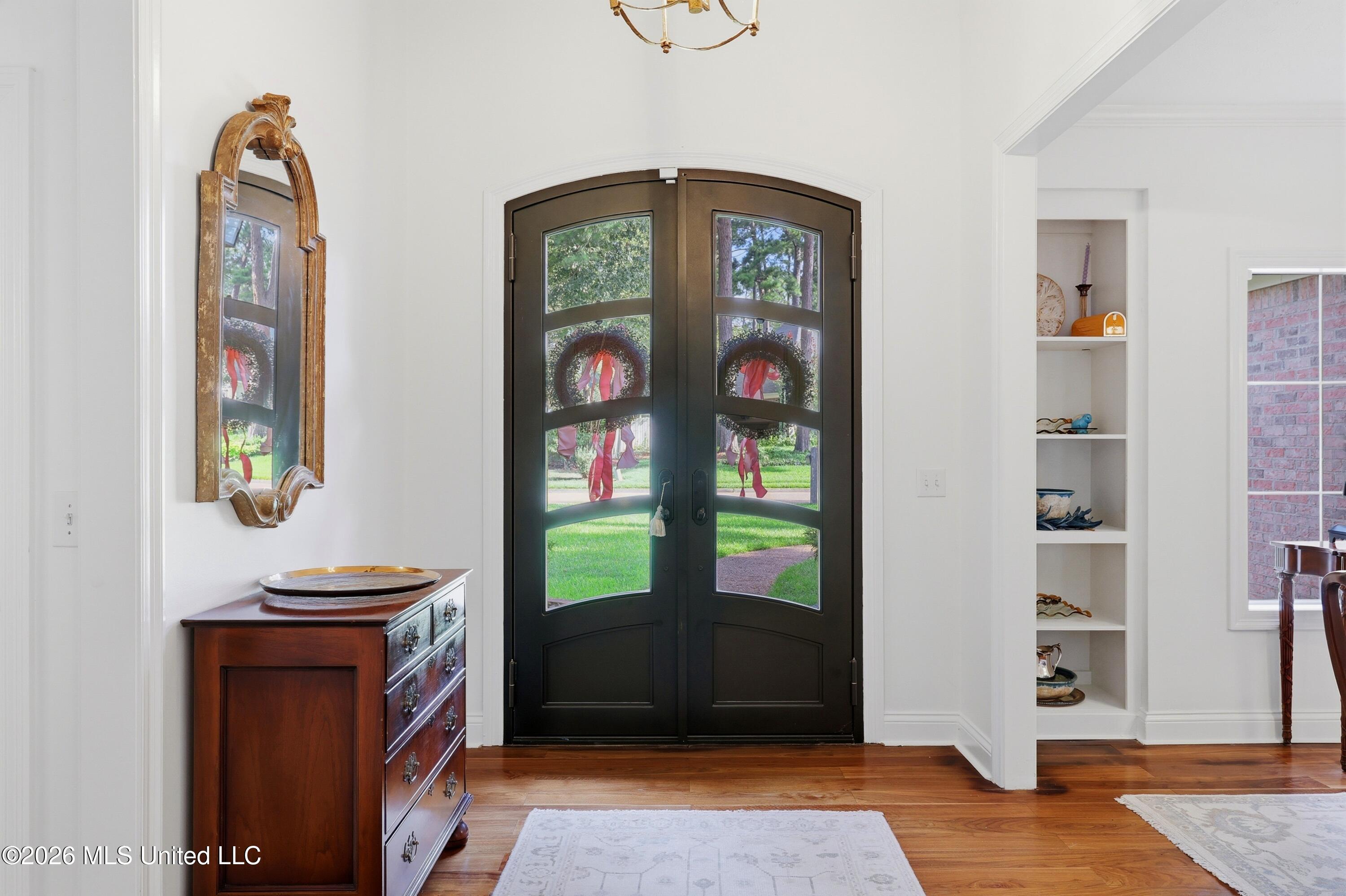 369 Pinewood Lane Property Photo 2