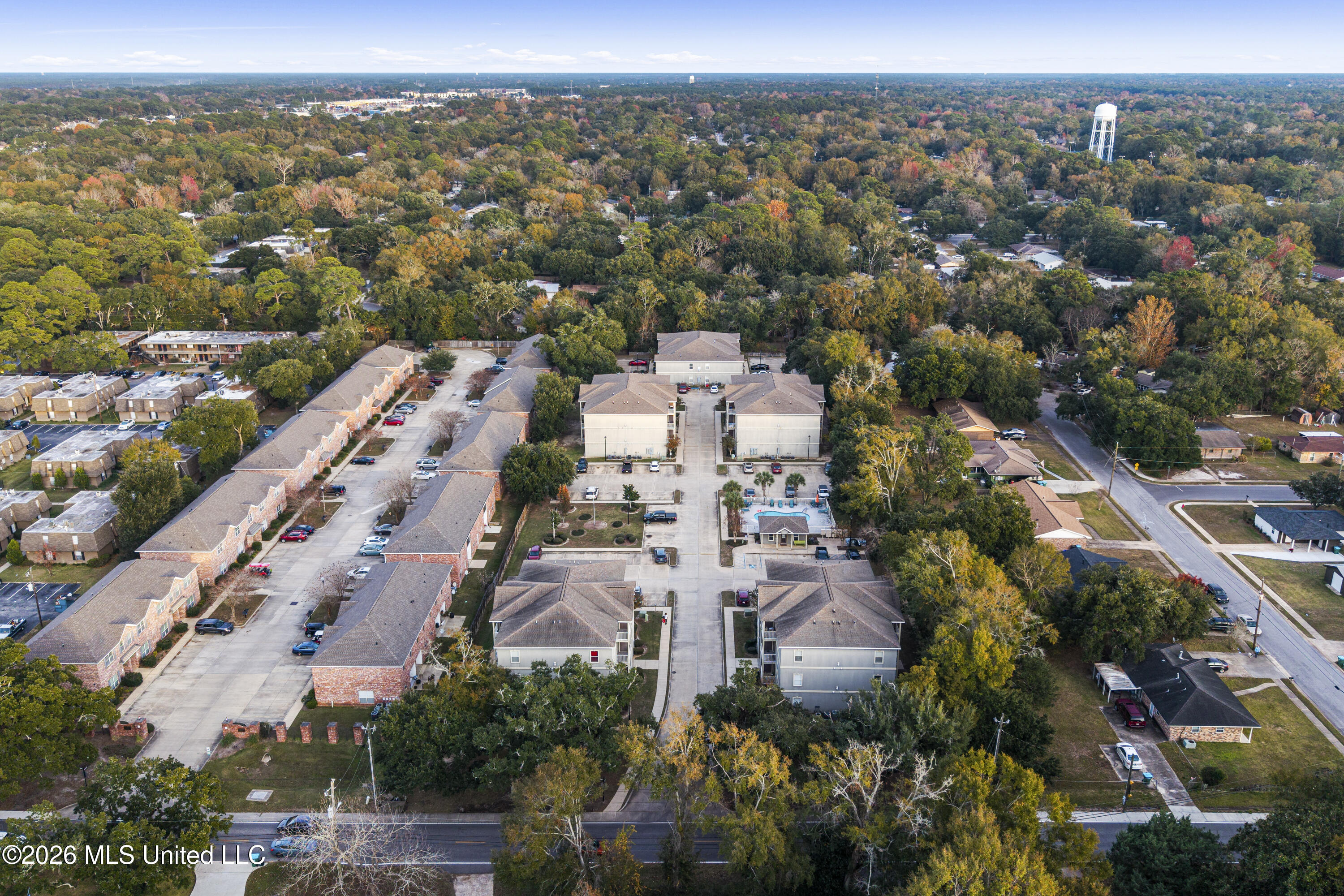 310 Holcomb Boulevard Property Photo 41