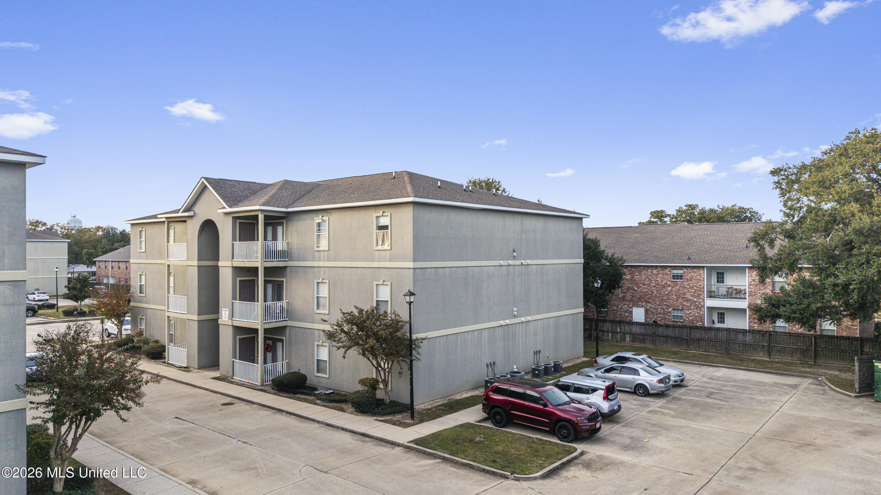 310 Holcomb Boulevard Property Photo 46