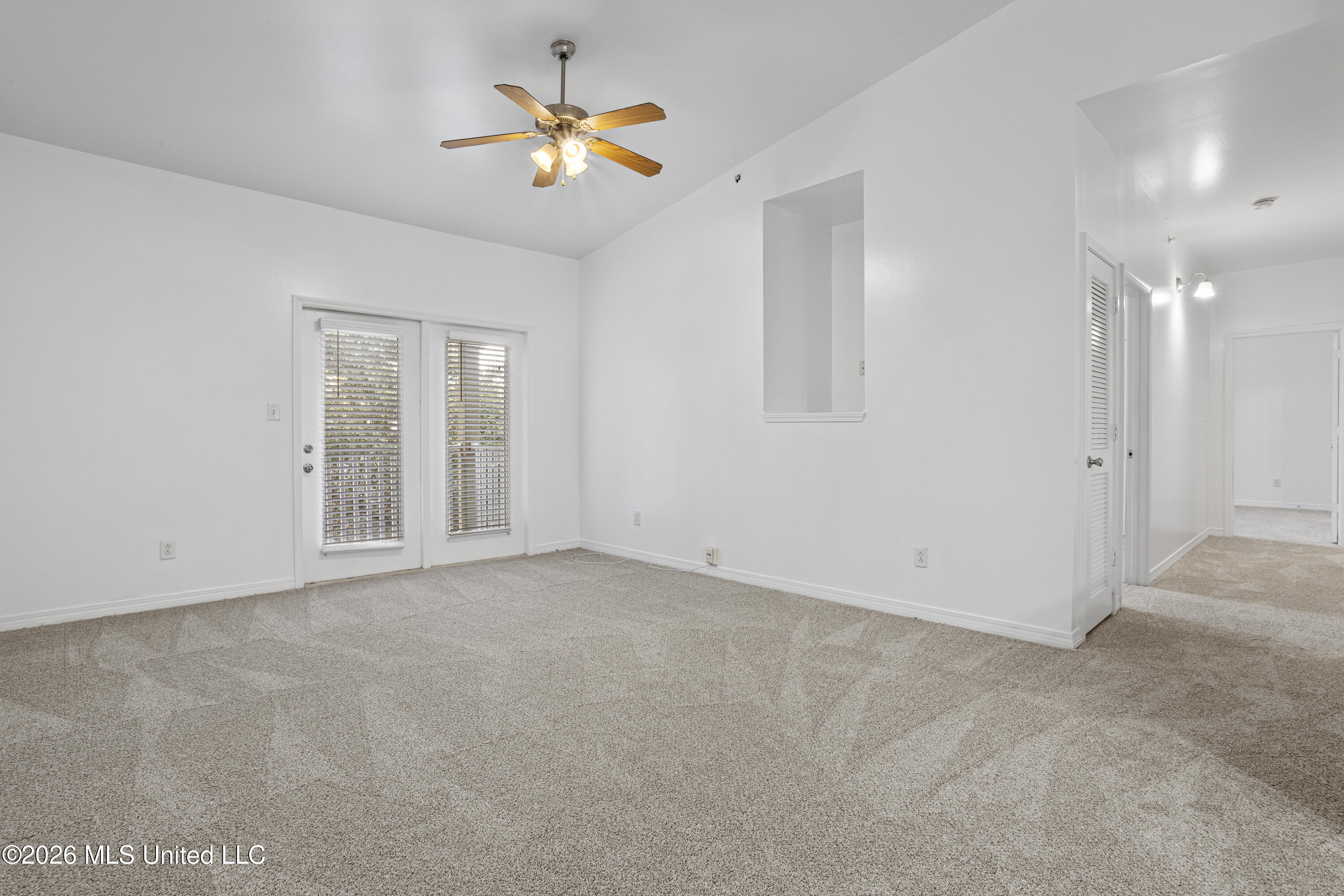 310 Holcomb Boulevard Property Photo 49
