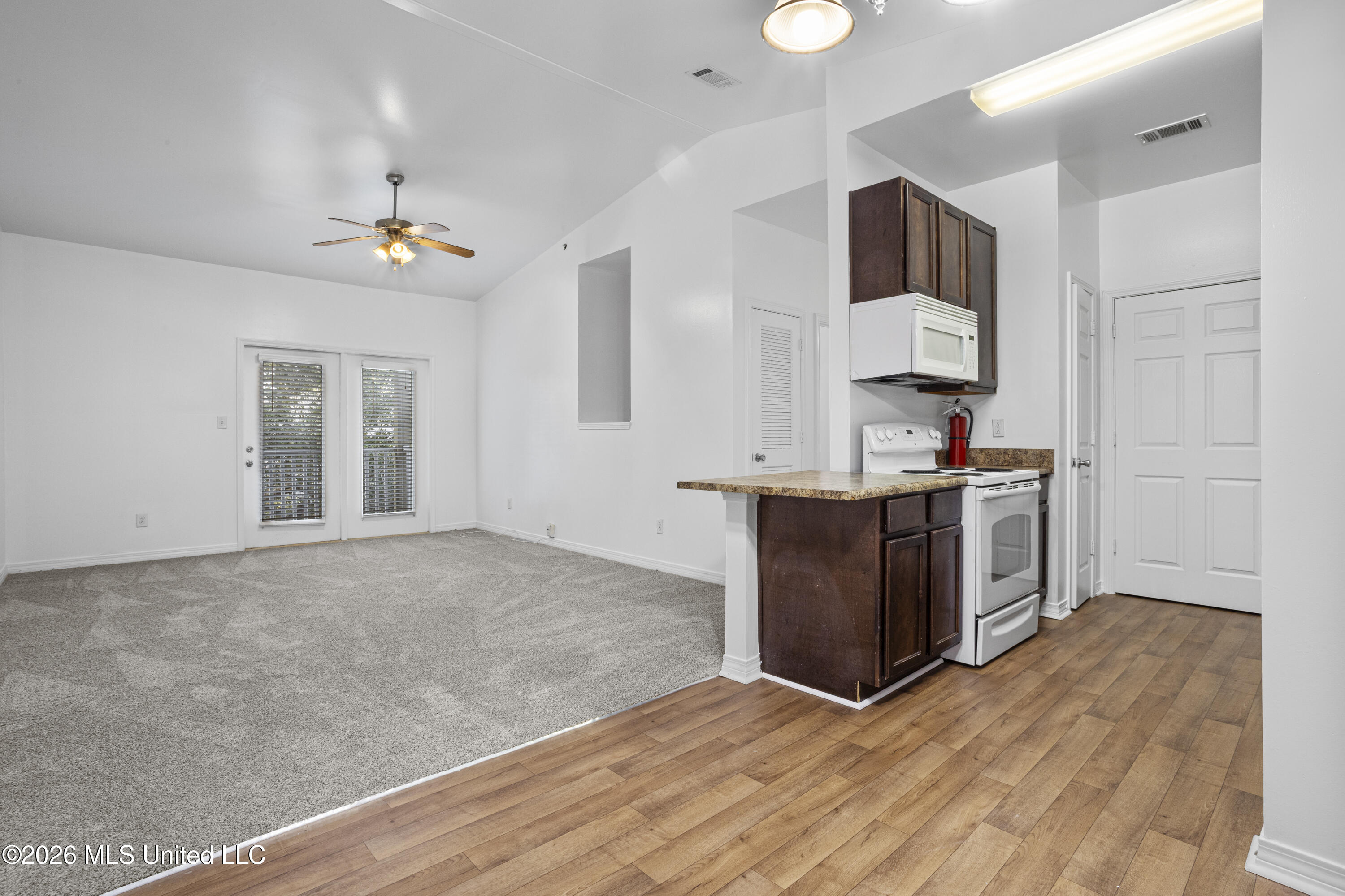 310 Holcomb Boulevard Property Photo 59