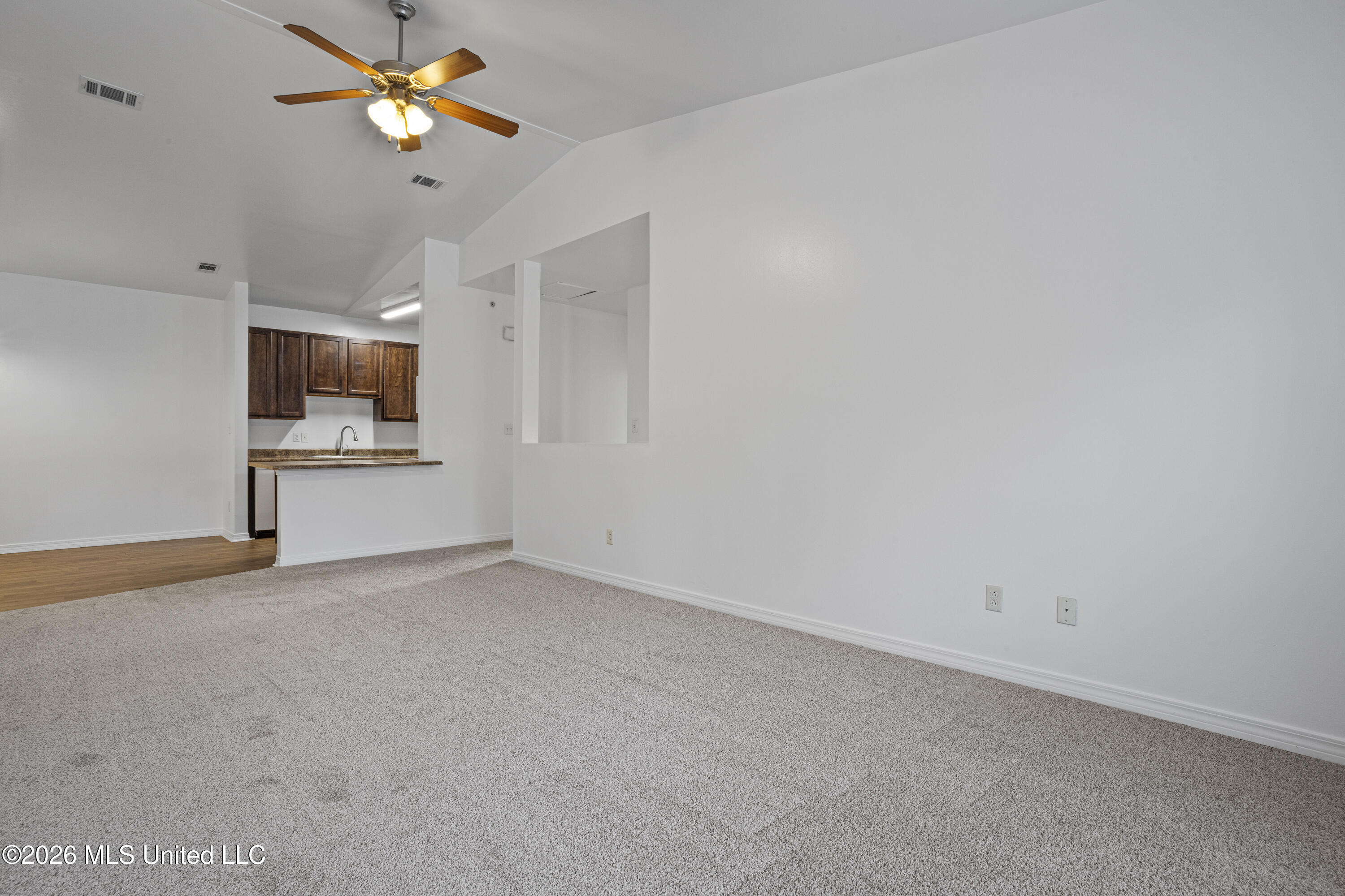 310 Holcomb Boulevard Property Photo 78