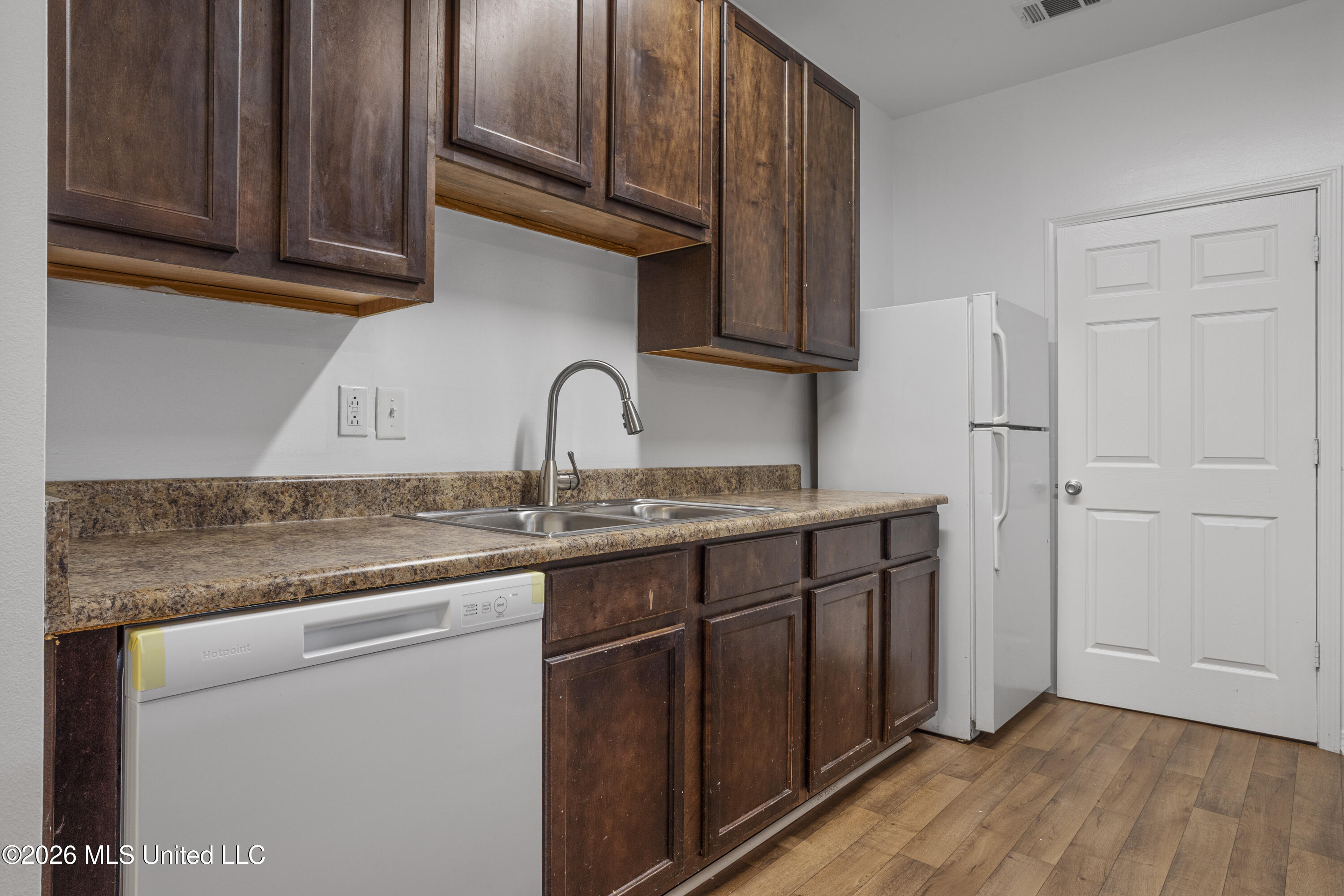 310 Holcomb Boulevard Property Photo 82