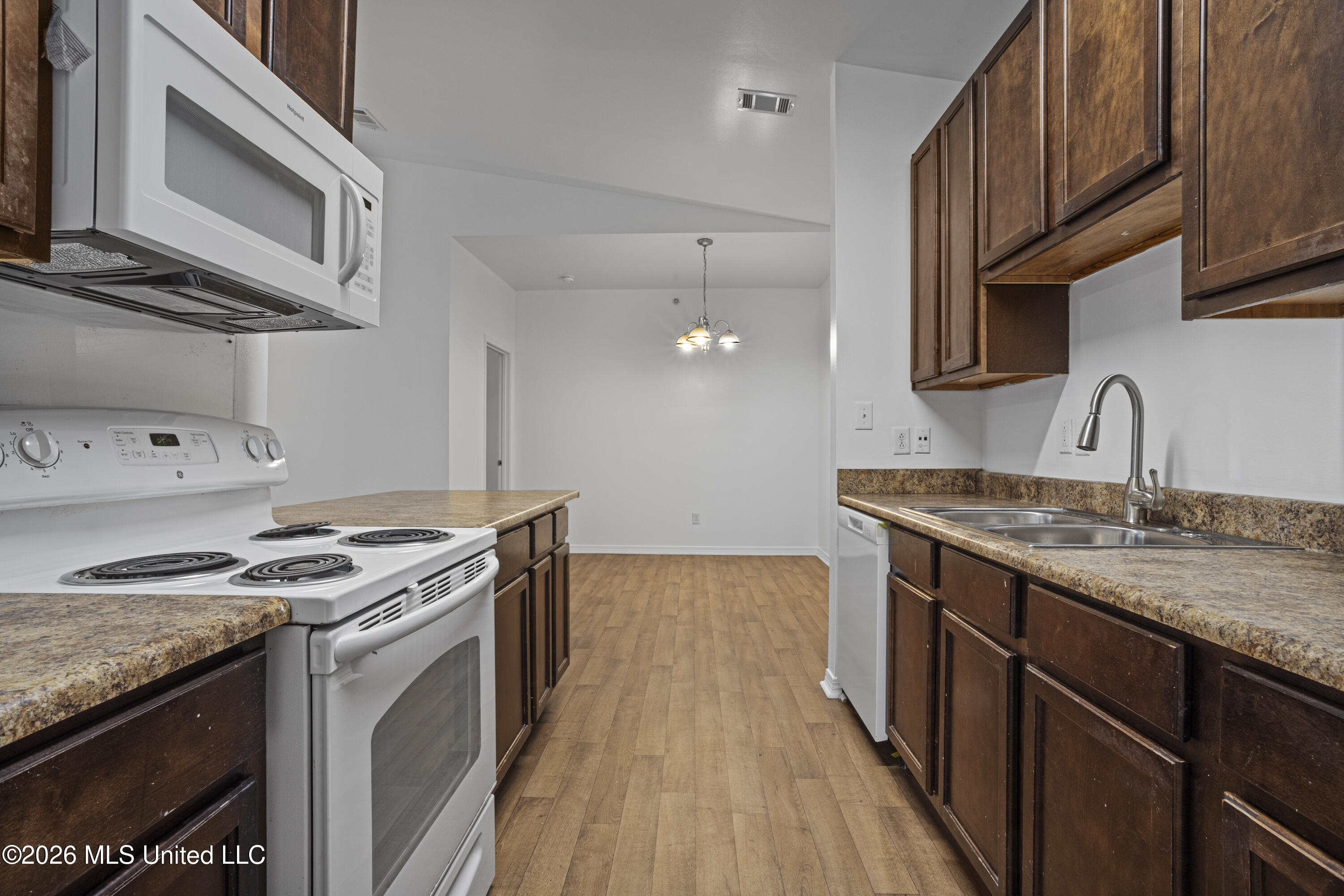 310 Holcomb Boulevard Property Photo 85