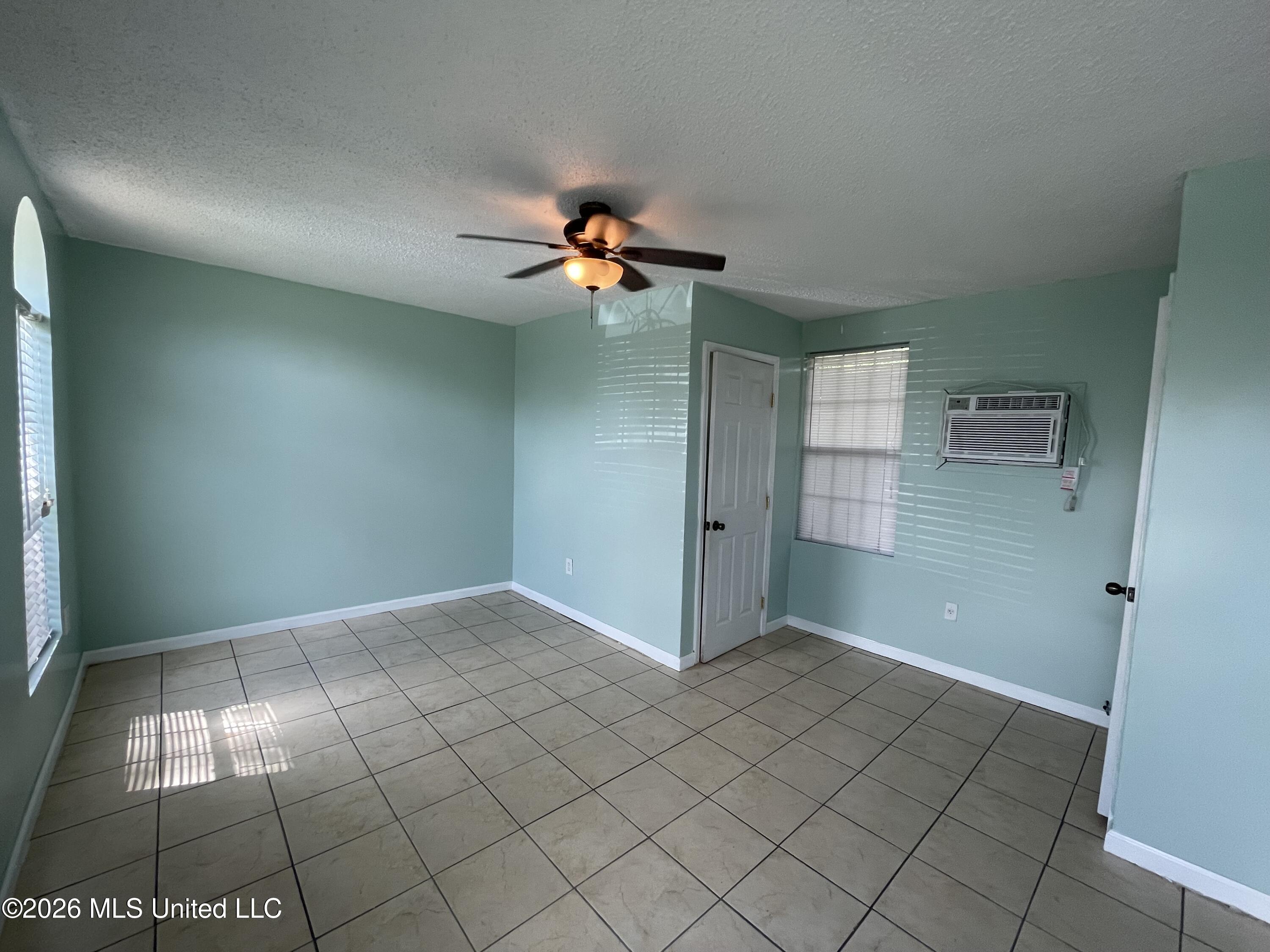 1111 Old Brookhaven Road Property Photo 3