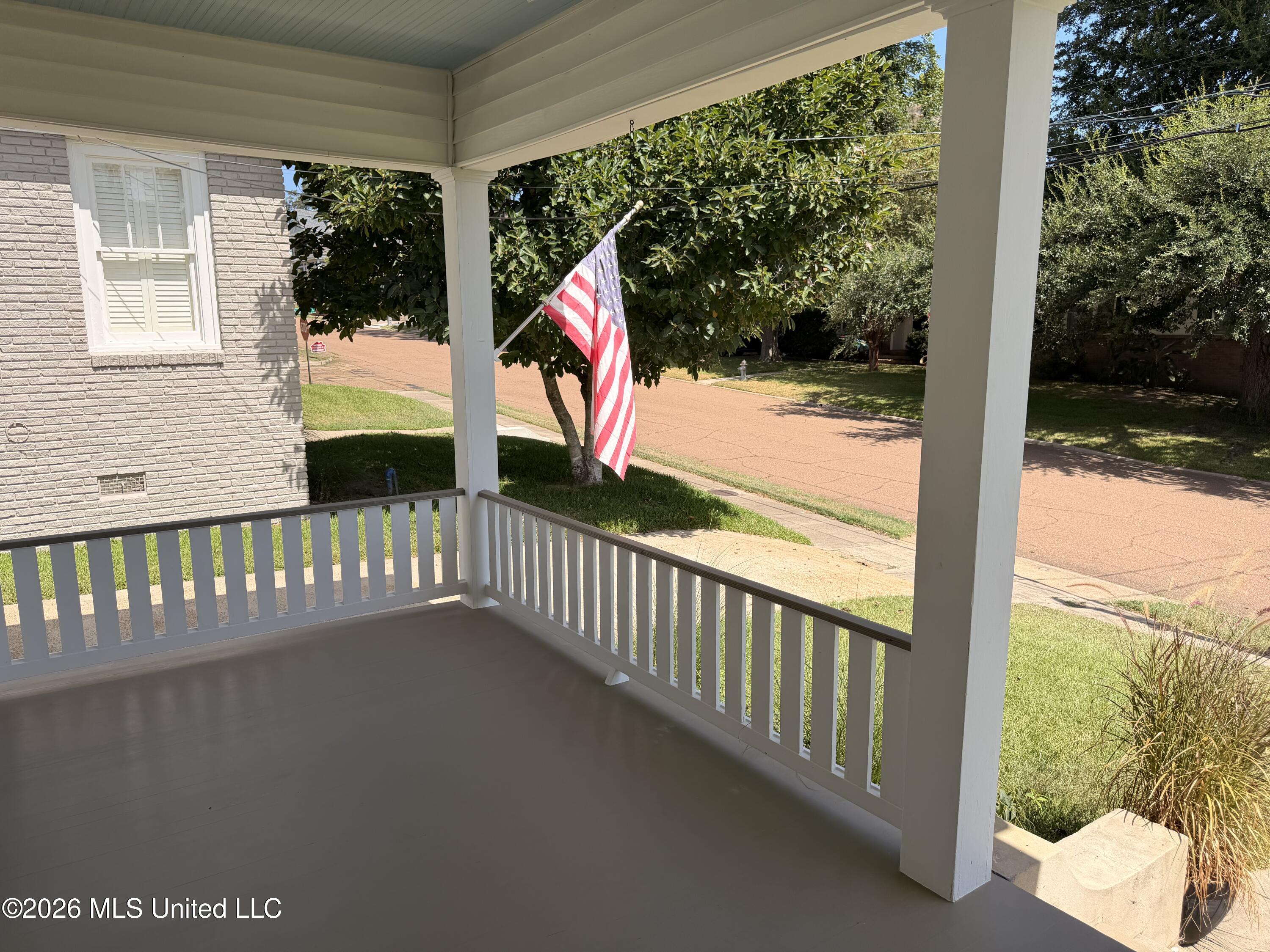 902 Washington Street Property Photo 2
