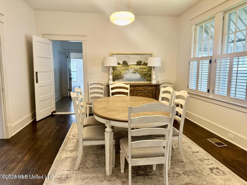 902 Washington Street Property Photo 11
