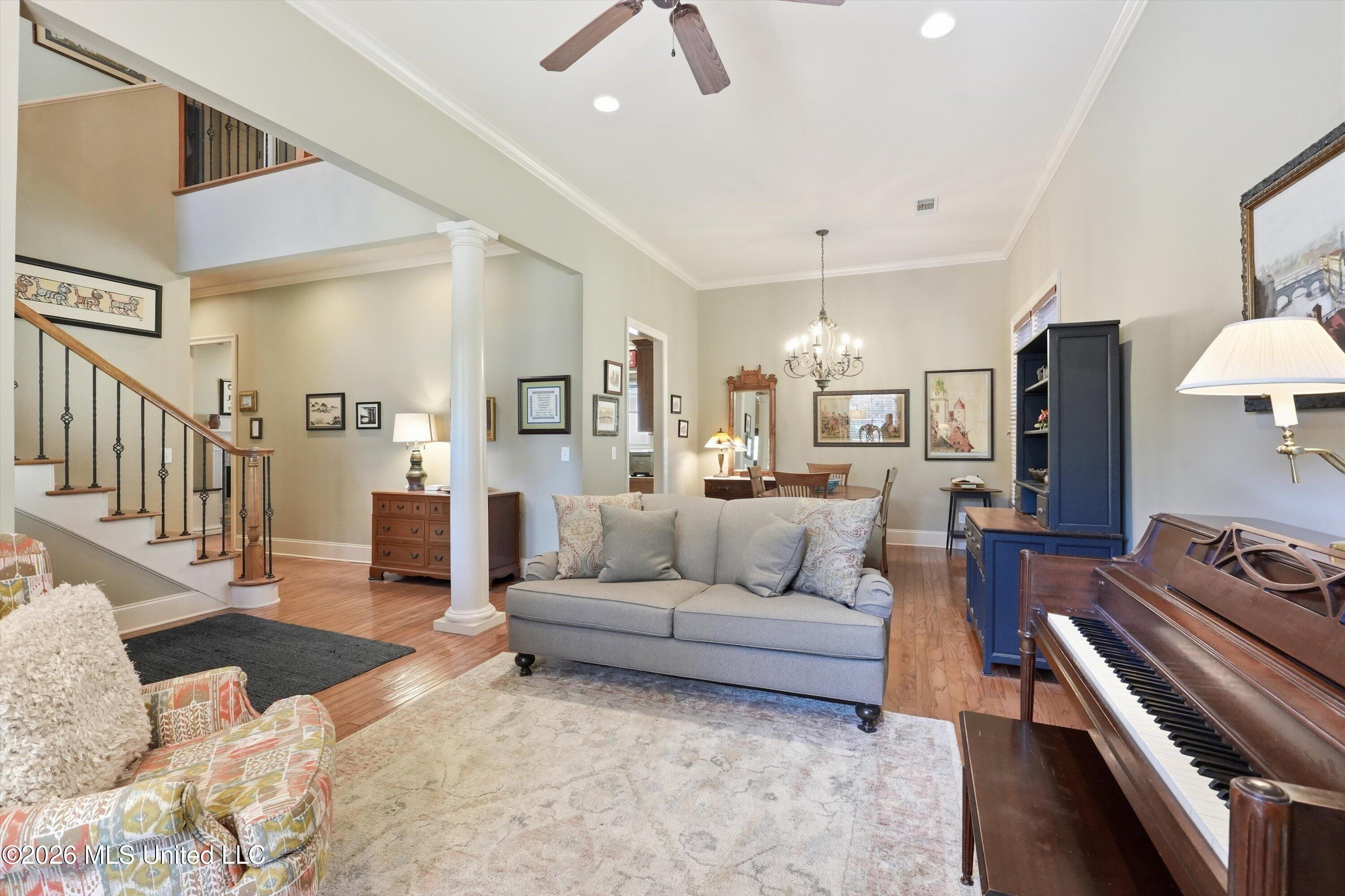 303 Tuscany Court Property Photo 8