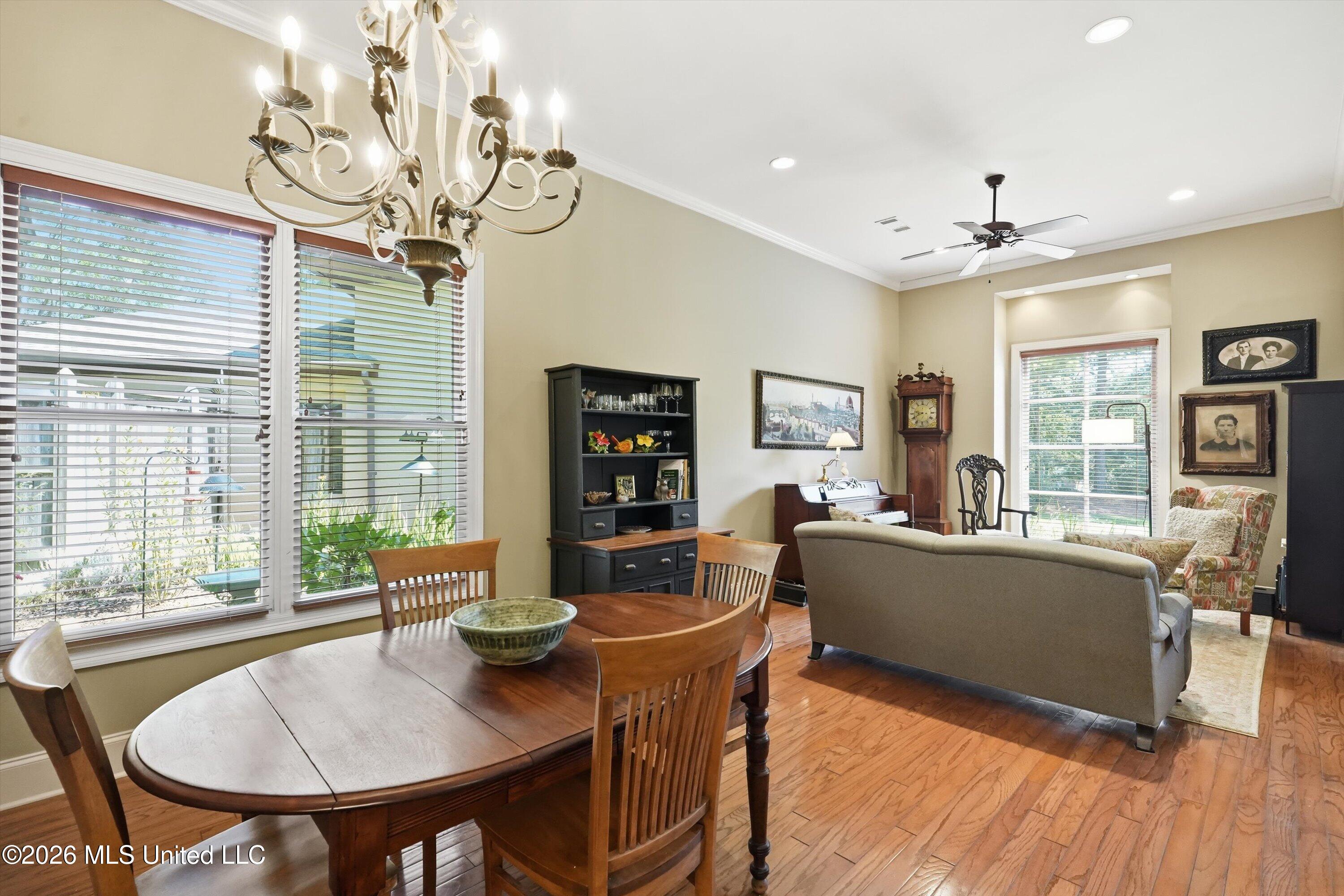 303 Tuscany Court Property Photo 12