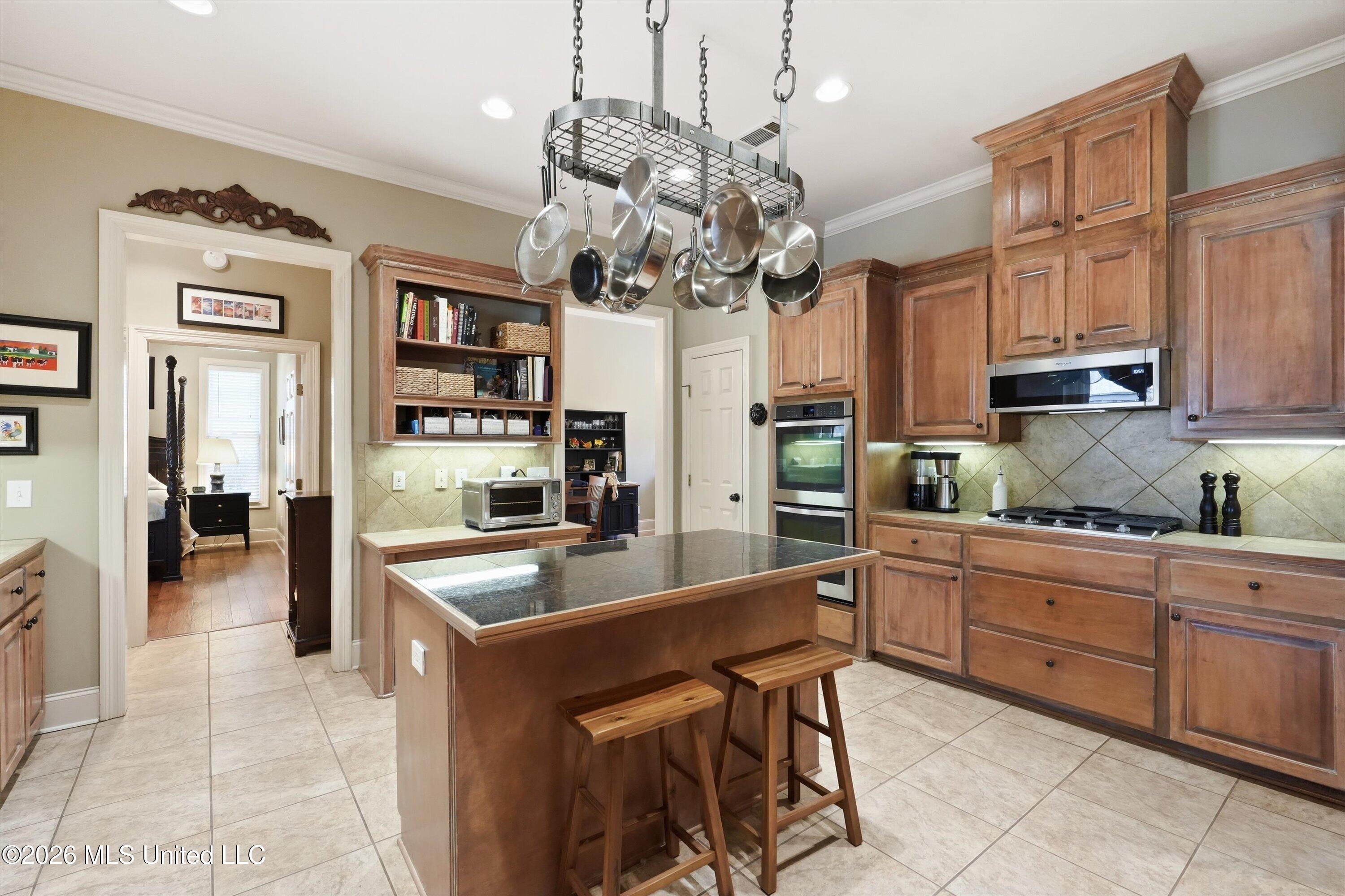 303 Tuscany Court Property Photo 17