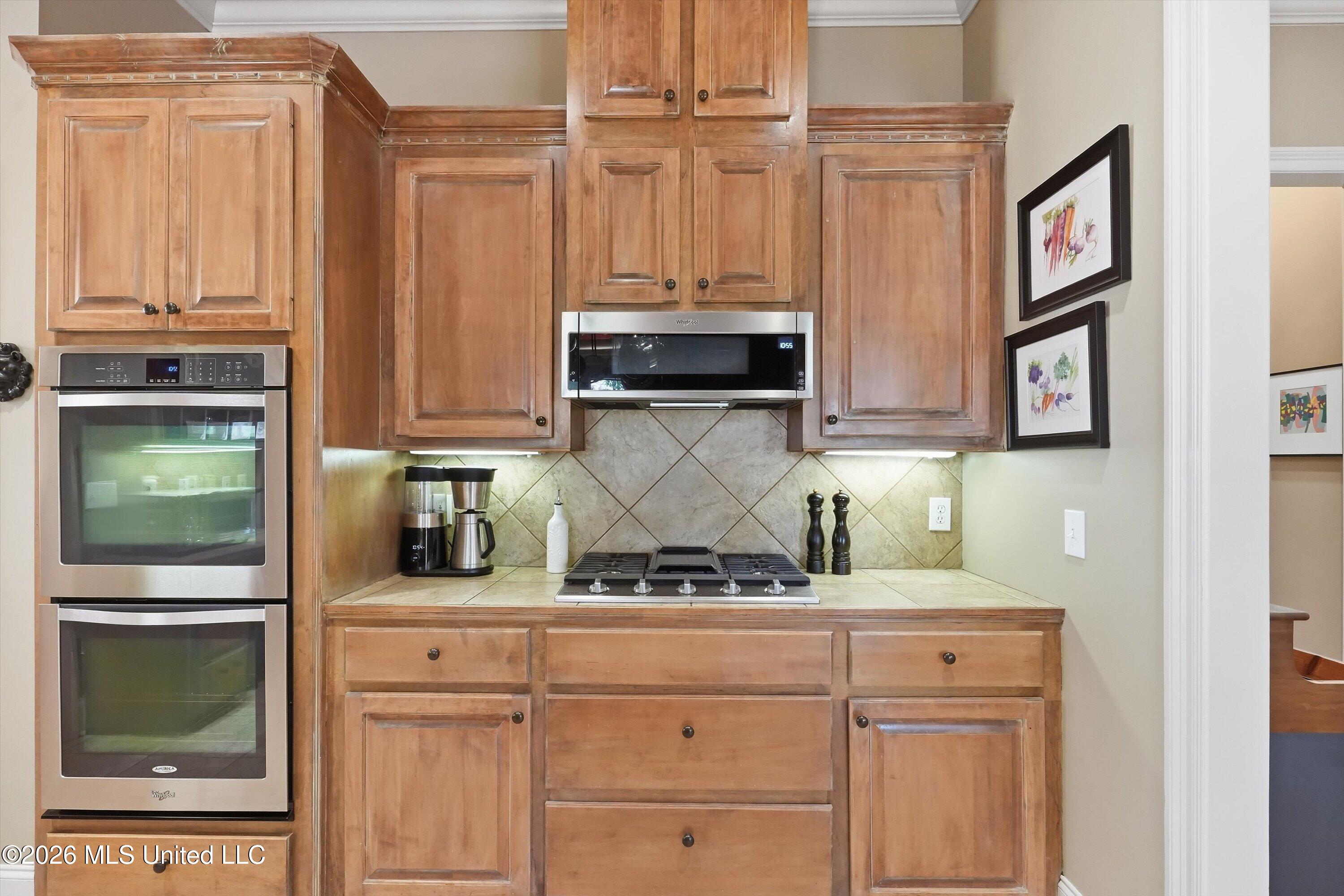 303 Tuscany Court Property Photo 18