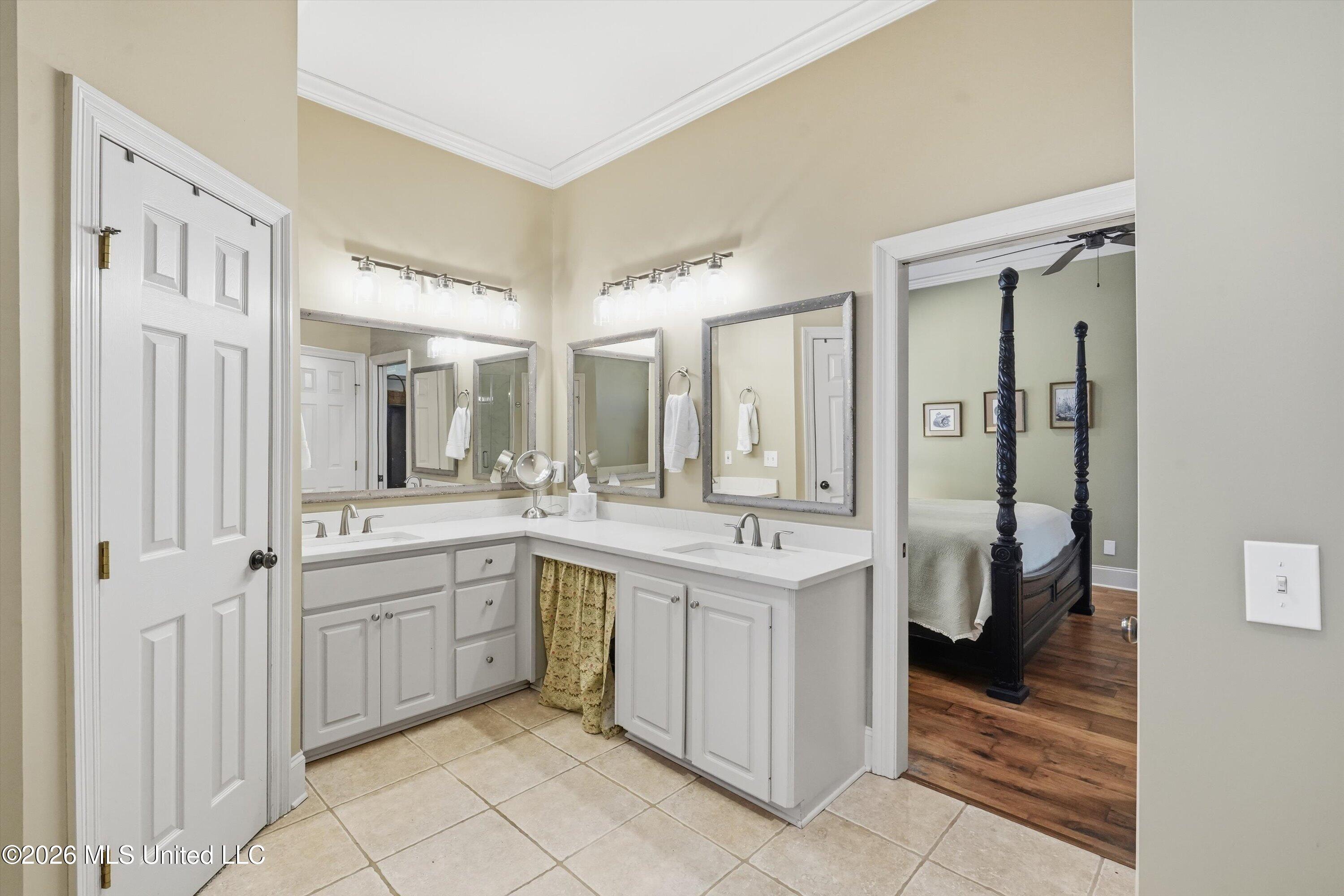 303 Tuscany Court Property Photo 28