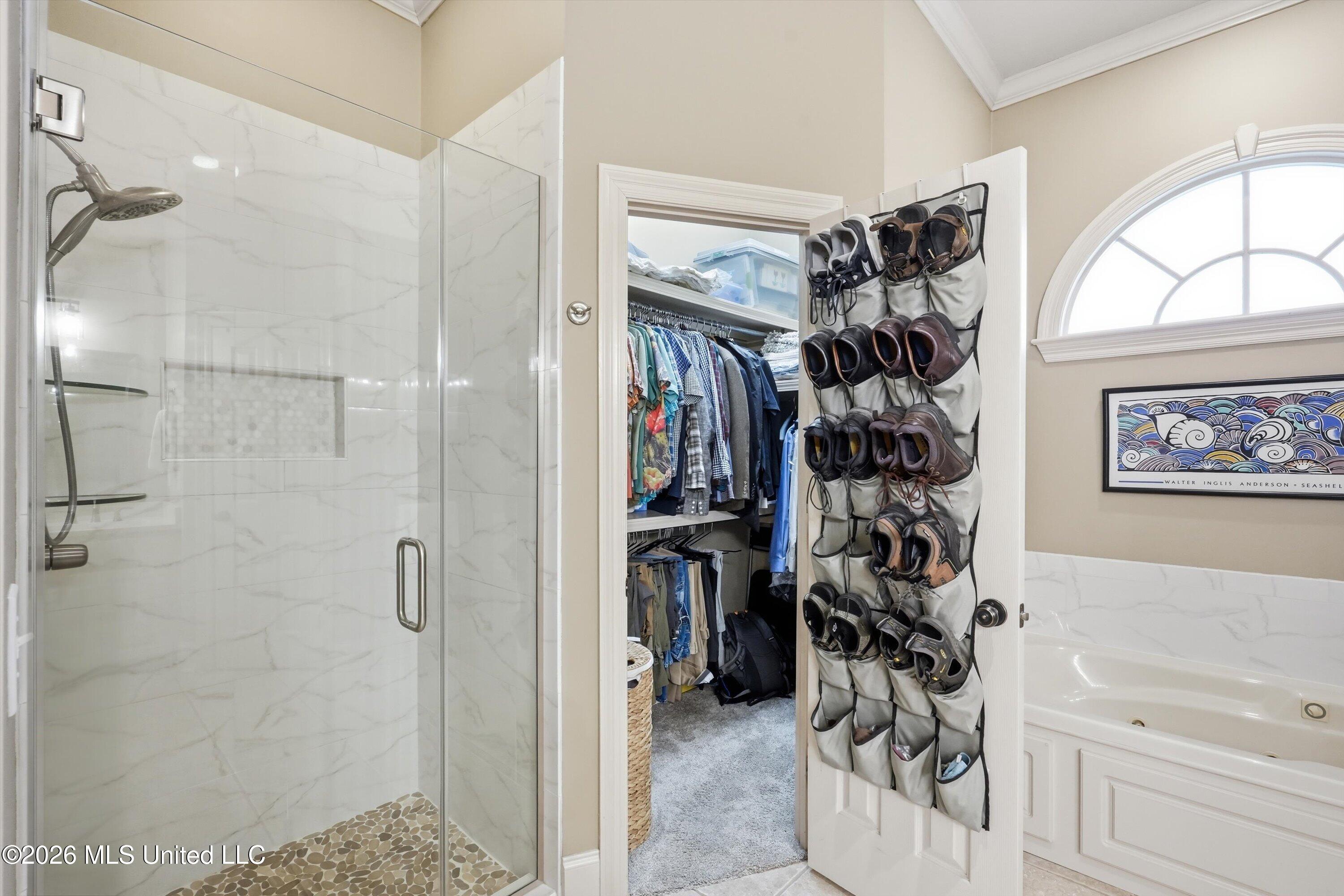 303 Tuscany Court Property Photo 29