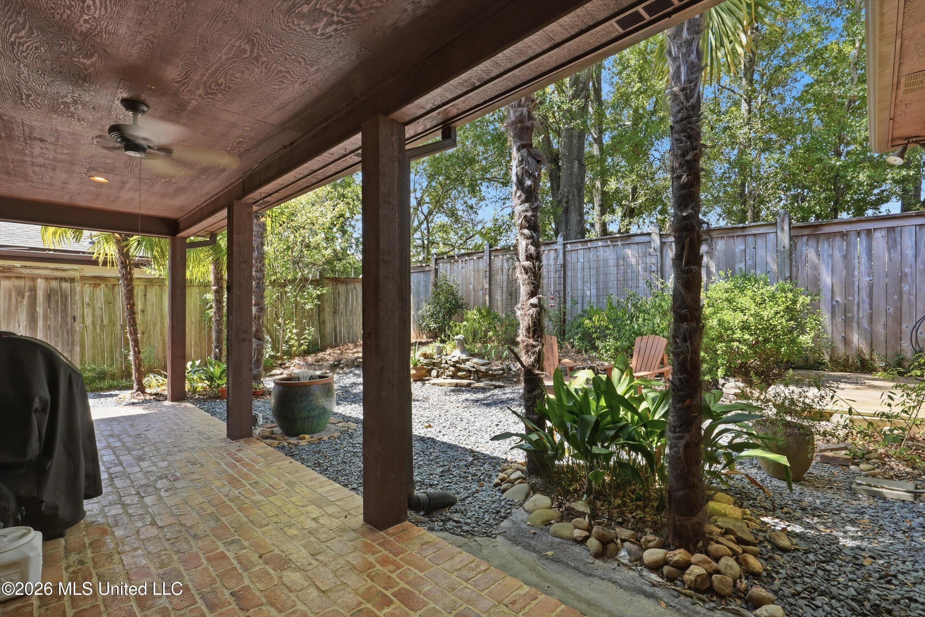 303 Tuscany Court Property Photo 39