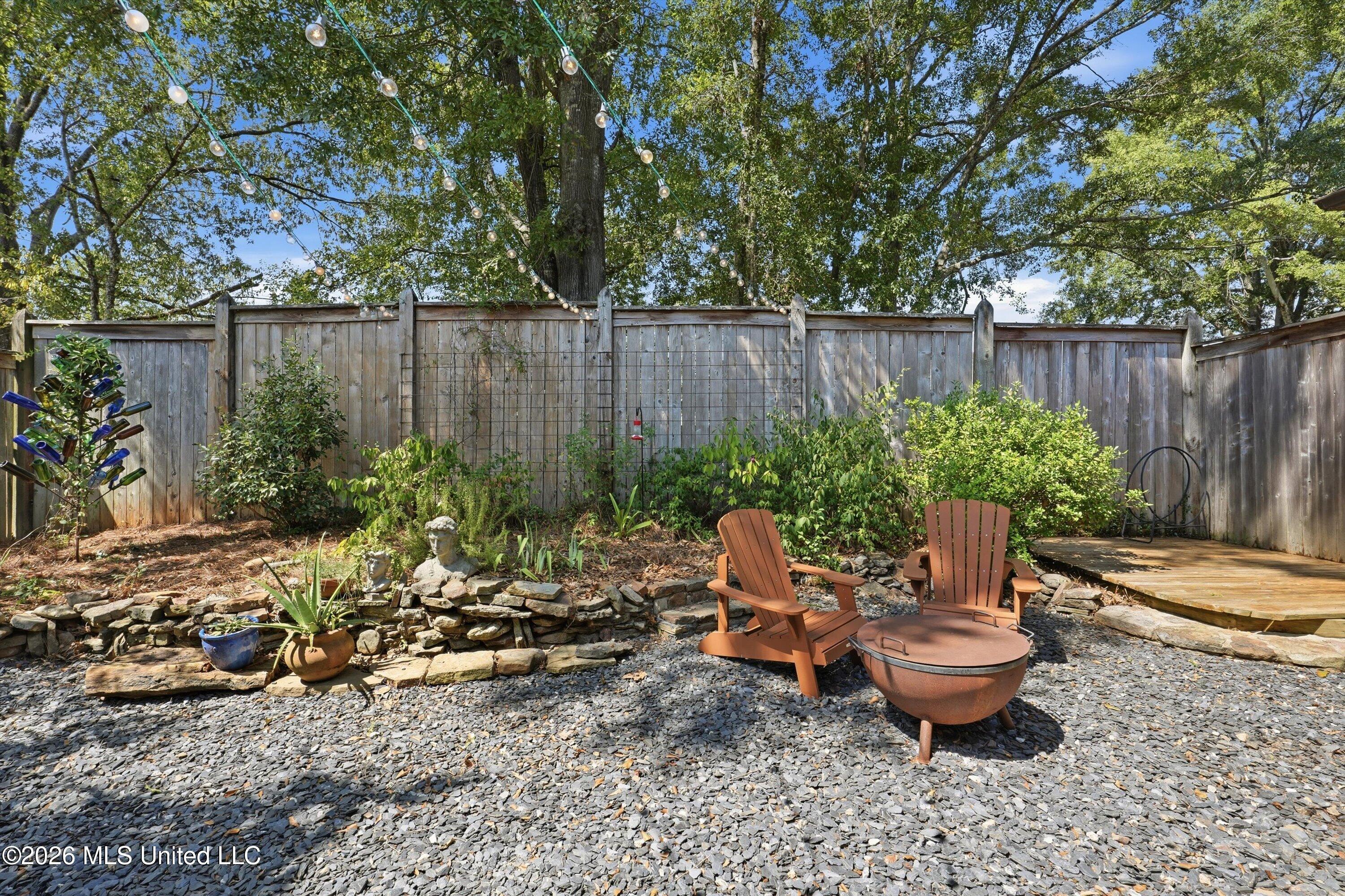 303 Tuscany Court Property Photo 40
