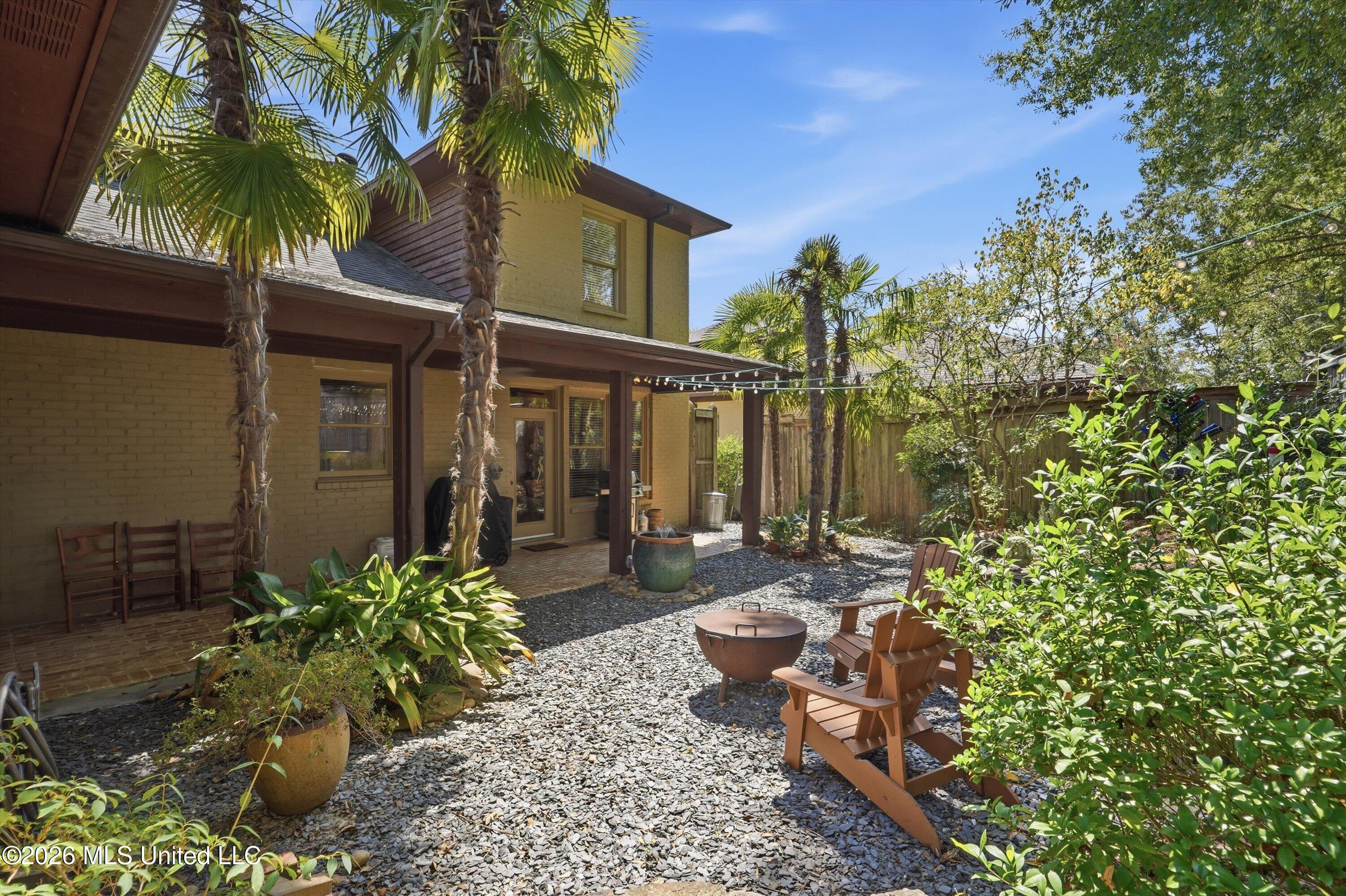 303 Tuscany Court Property Photo 41