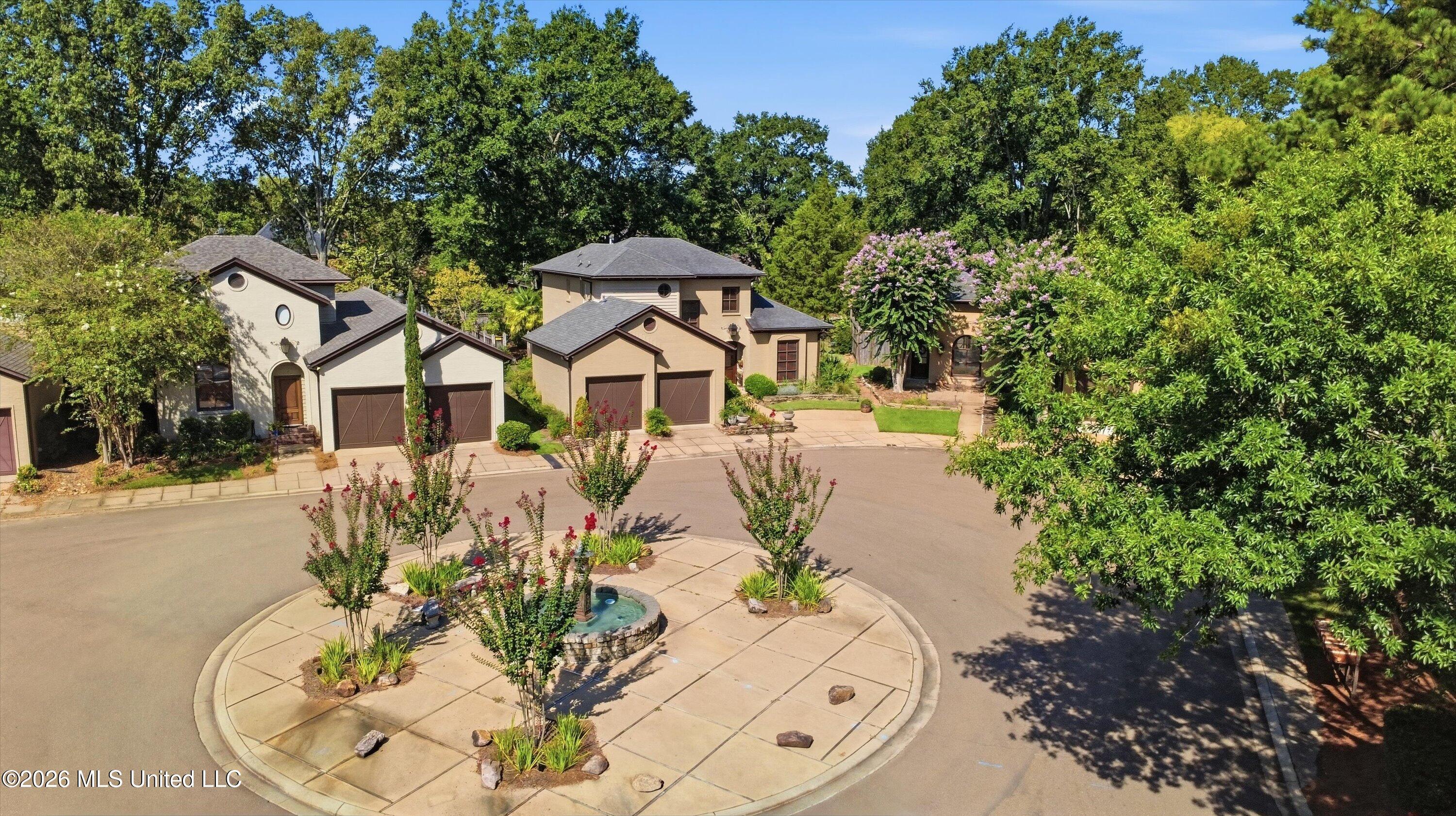303 Tuscany Court Property Photo 42