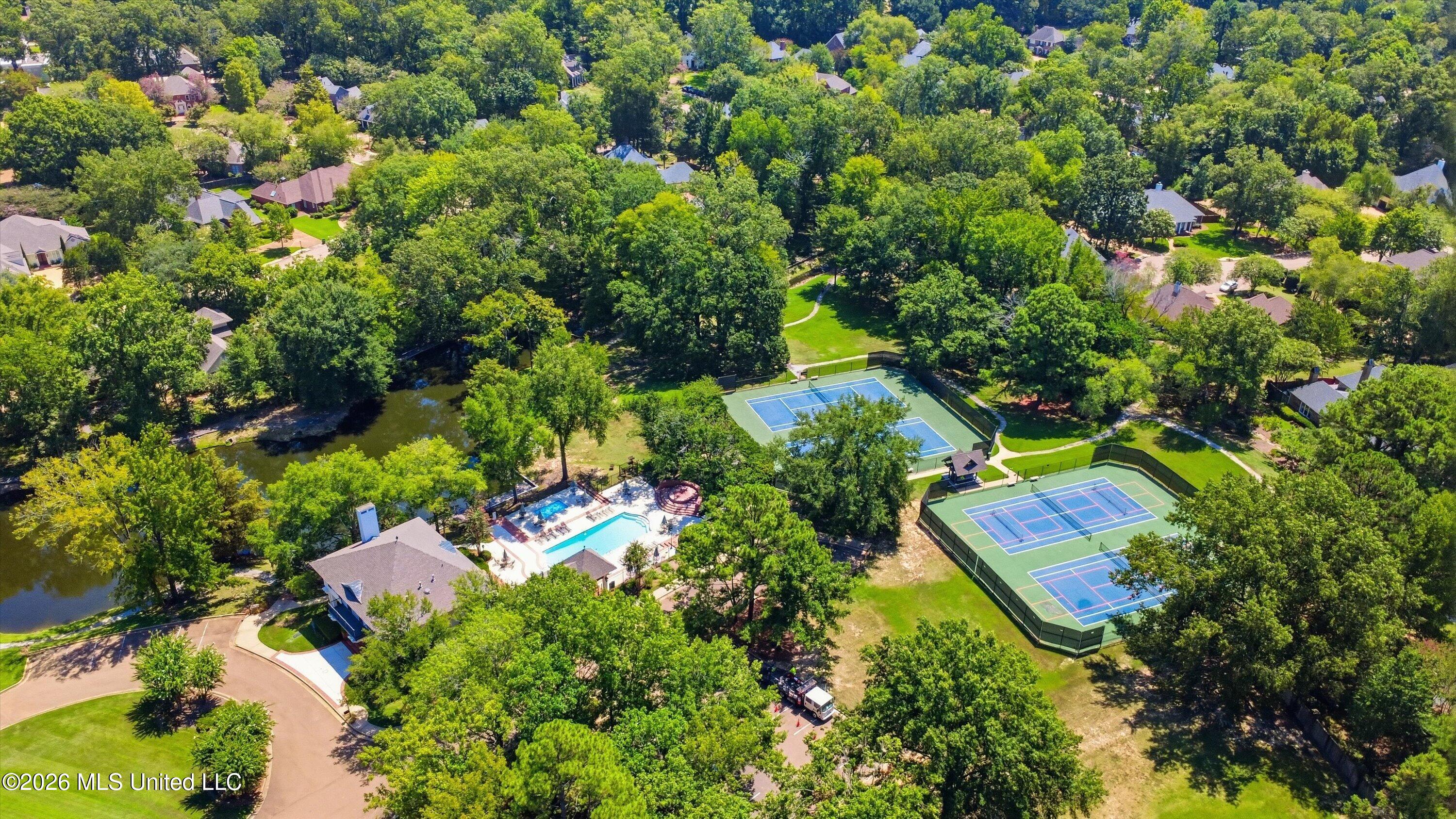 303 Tuscany Court Property Photo 45