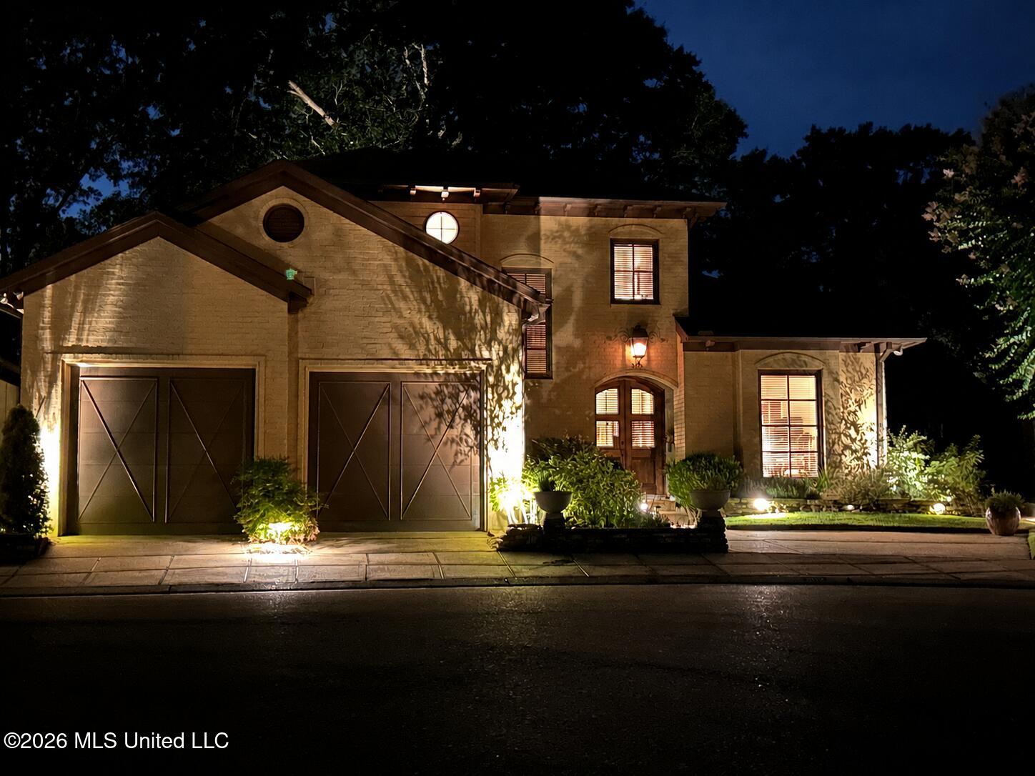 303 Tuscany Court Property Photo 48