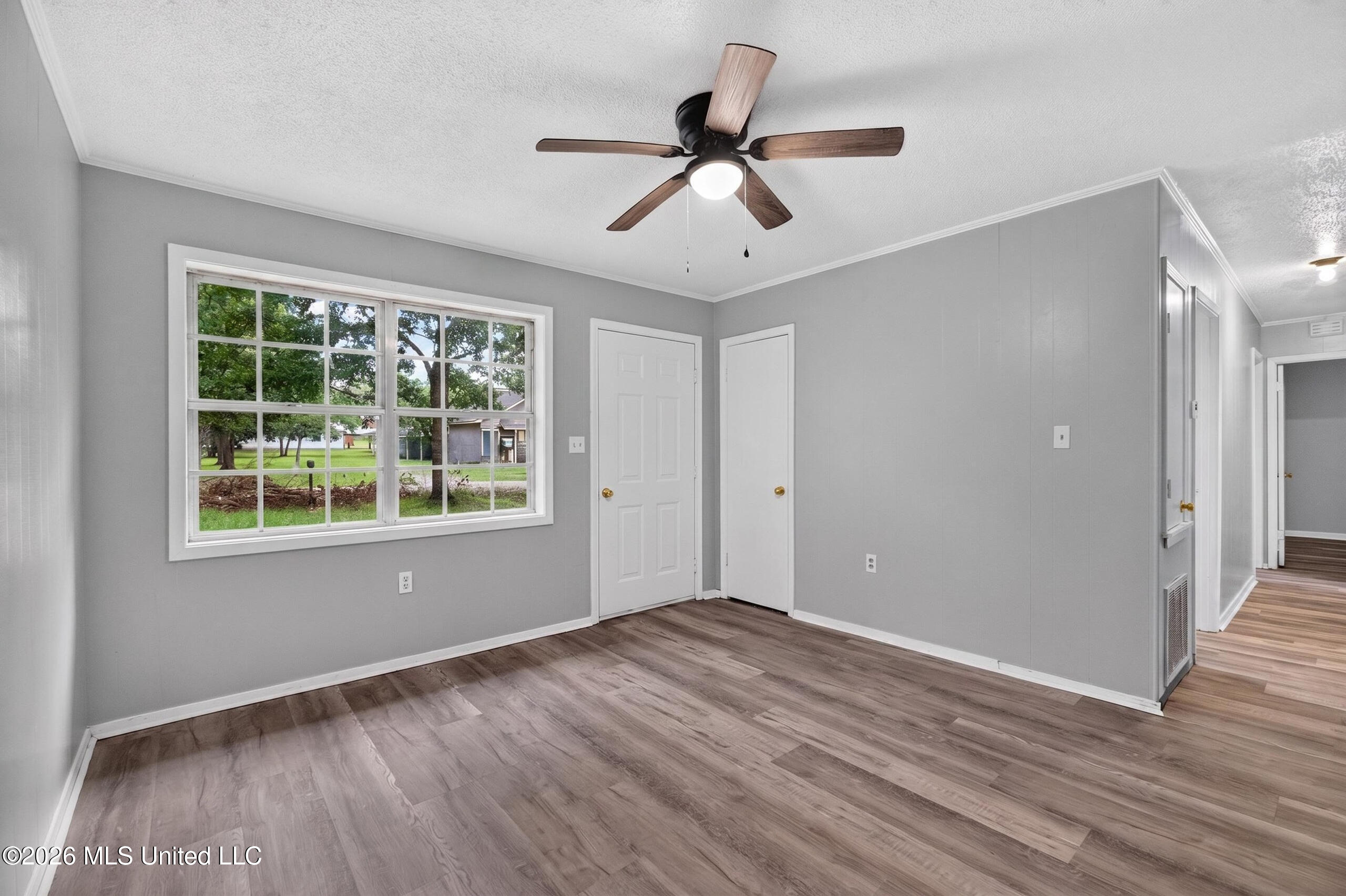 804 Camp Avenue Property Photo 10