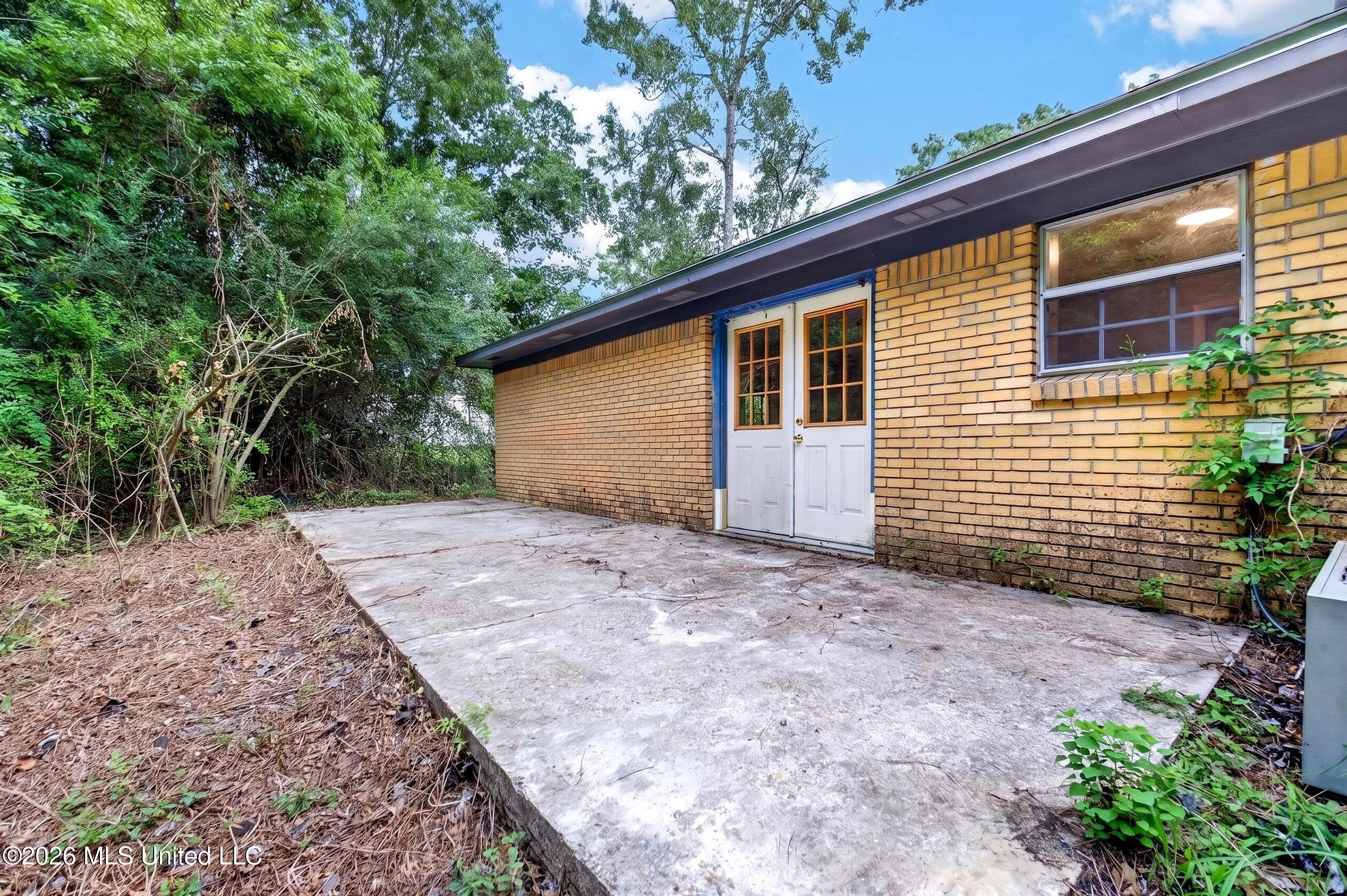804 Camp Avenue Property Photo 23