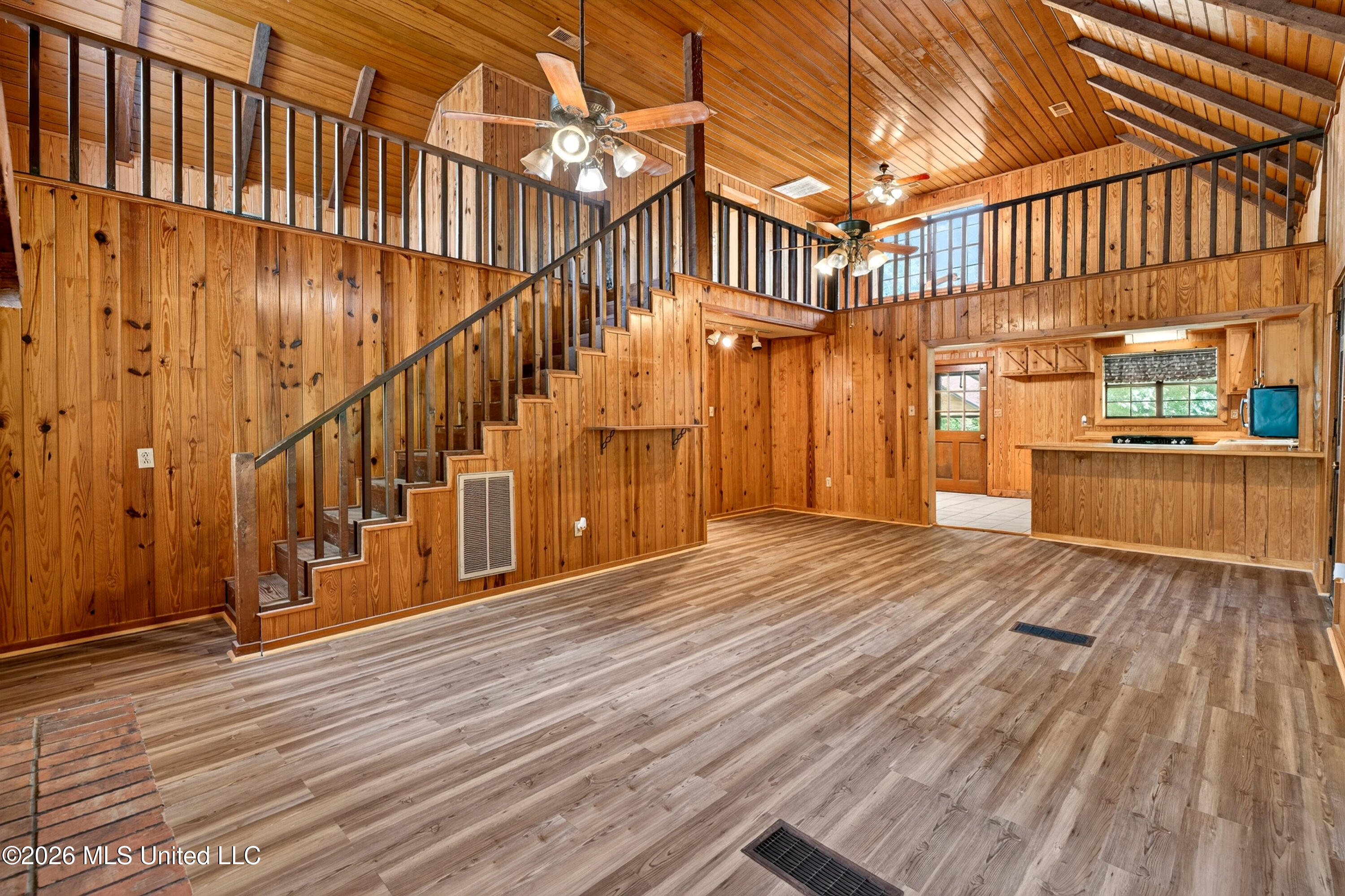 131 Shirley Wise Road Property Photo 5