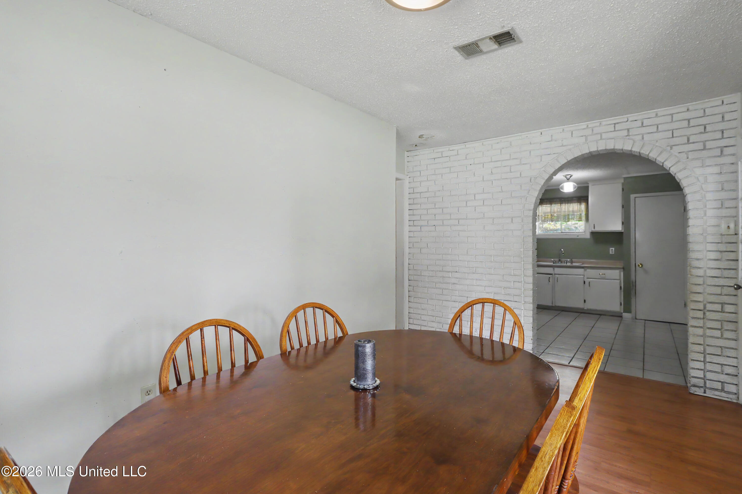 214 Harris Avenue Property Photo 8