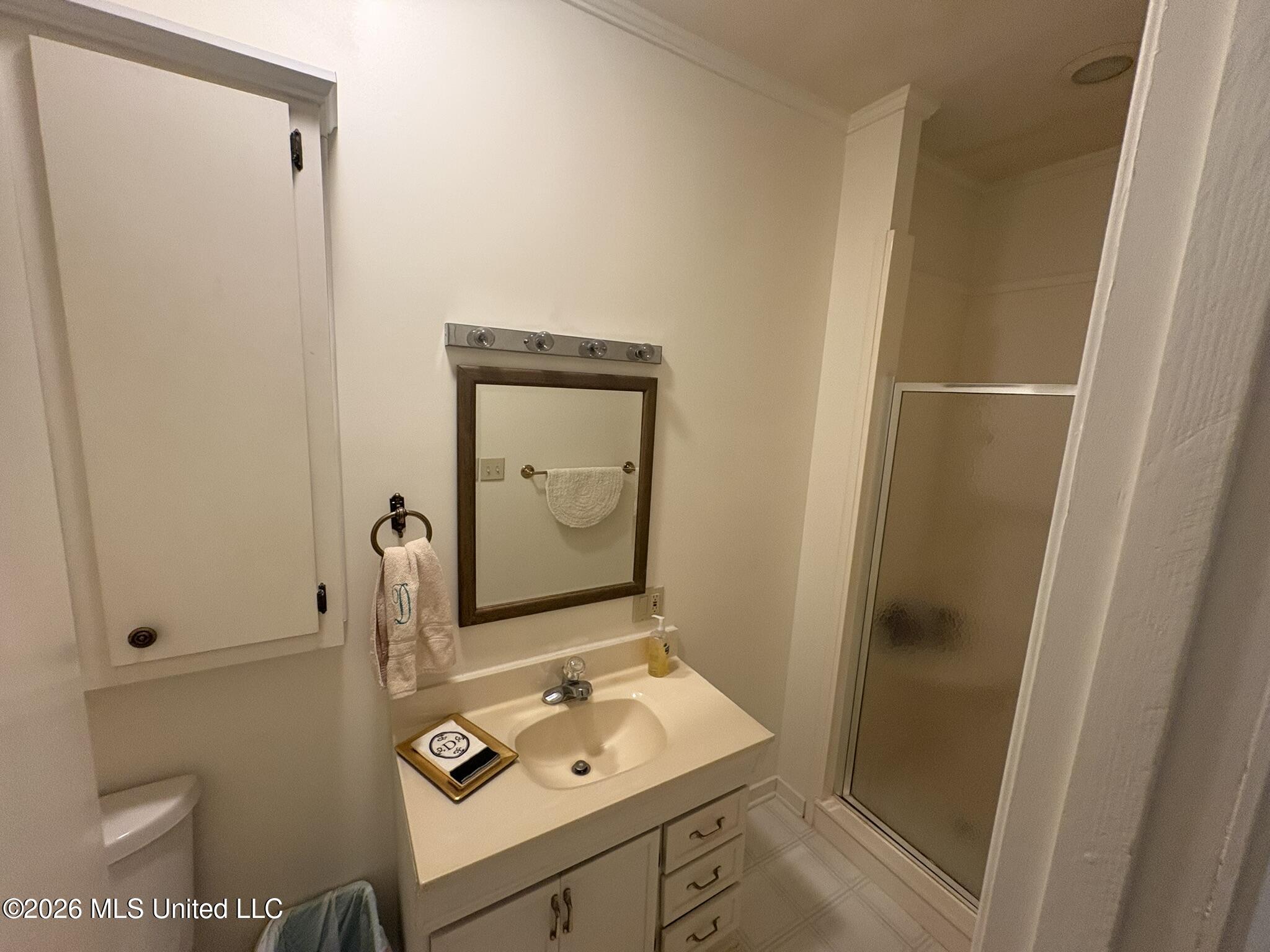 731 Academy Drive Property Photo 15