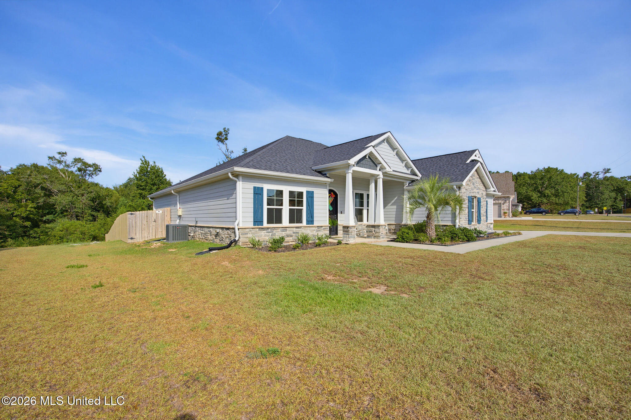 13104 John Lee Road Property Photo 5