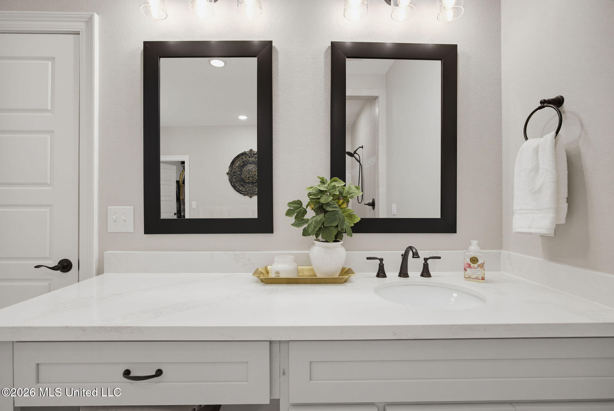 13104 John Lee Road Property Photo 25