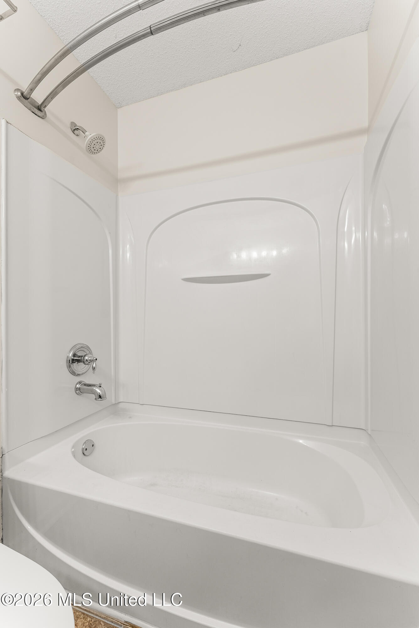 5321 Kalian Cove Property Photo 18