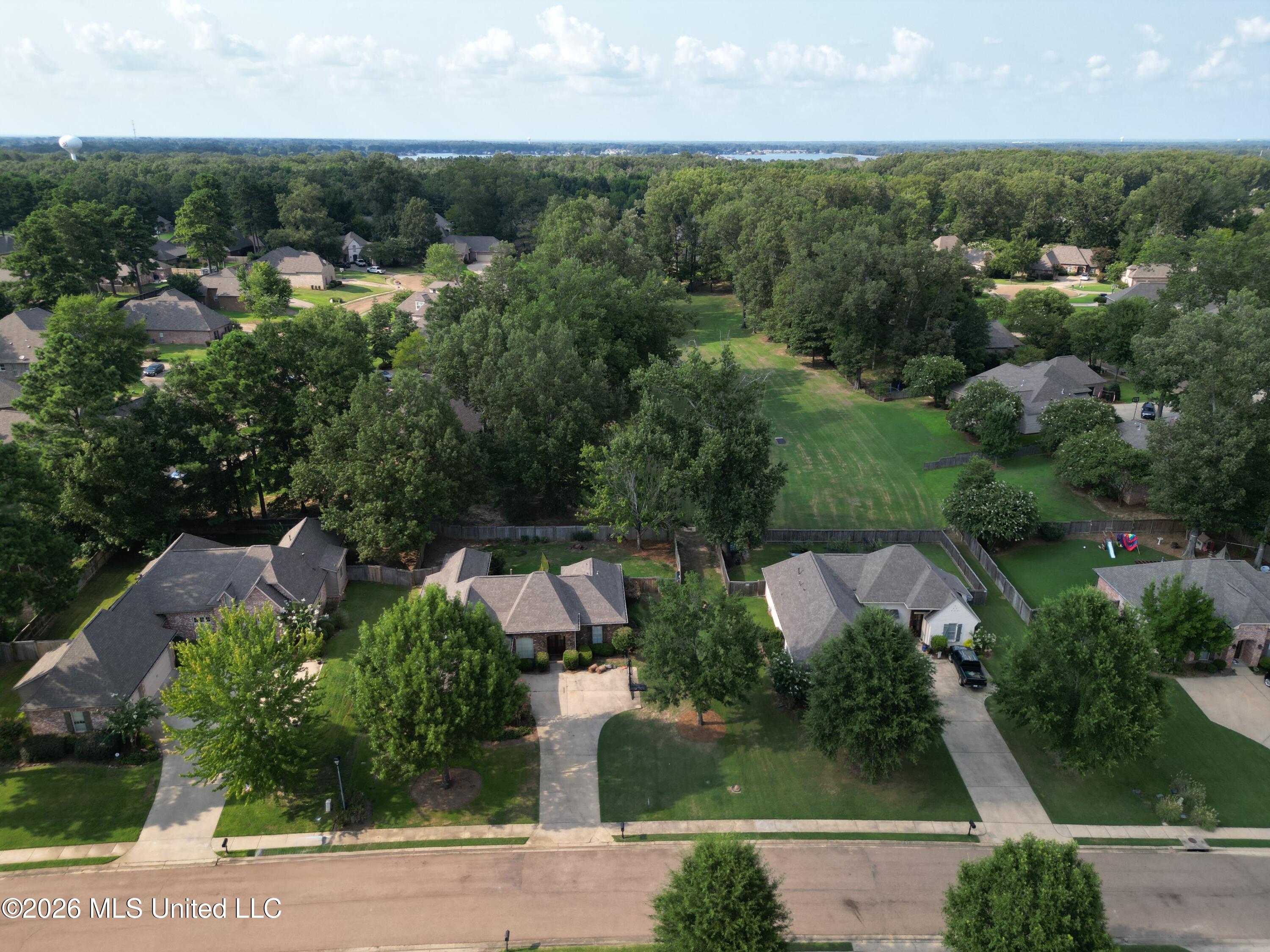 124 Hemlock Lane Property Photo 4