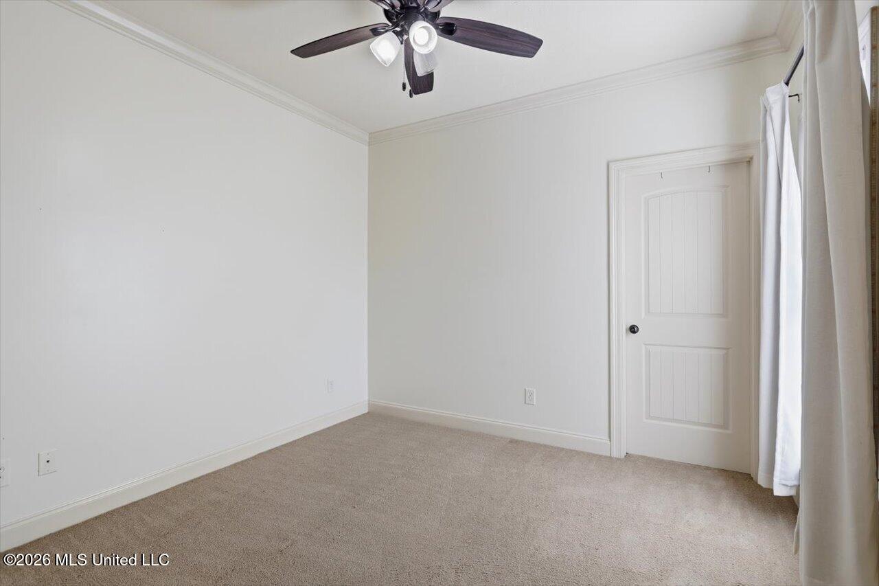 124 Hemlock Lane Property Photo 27