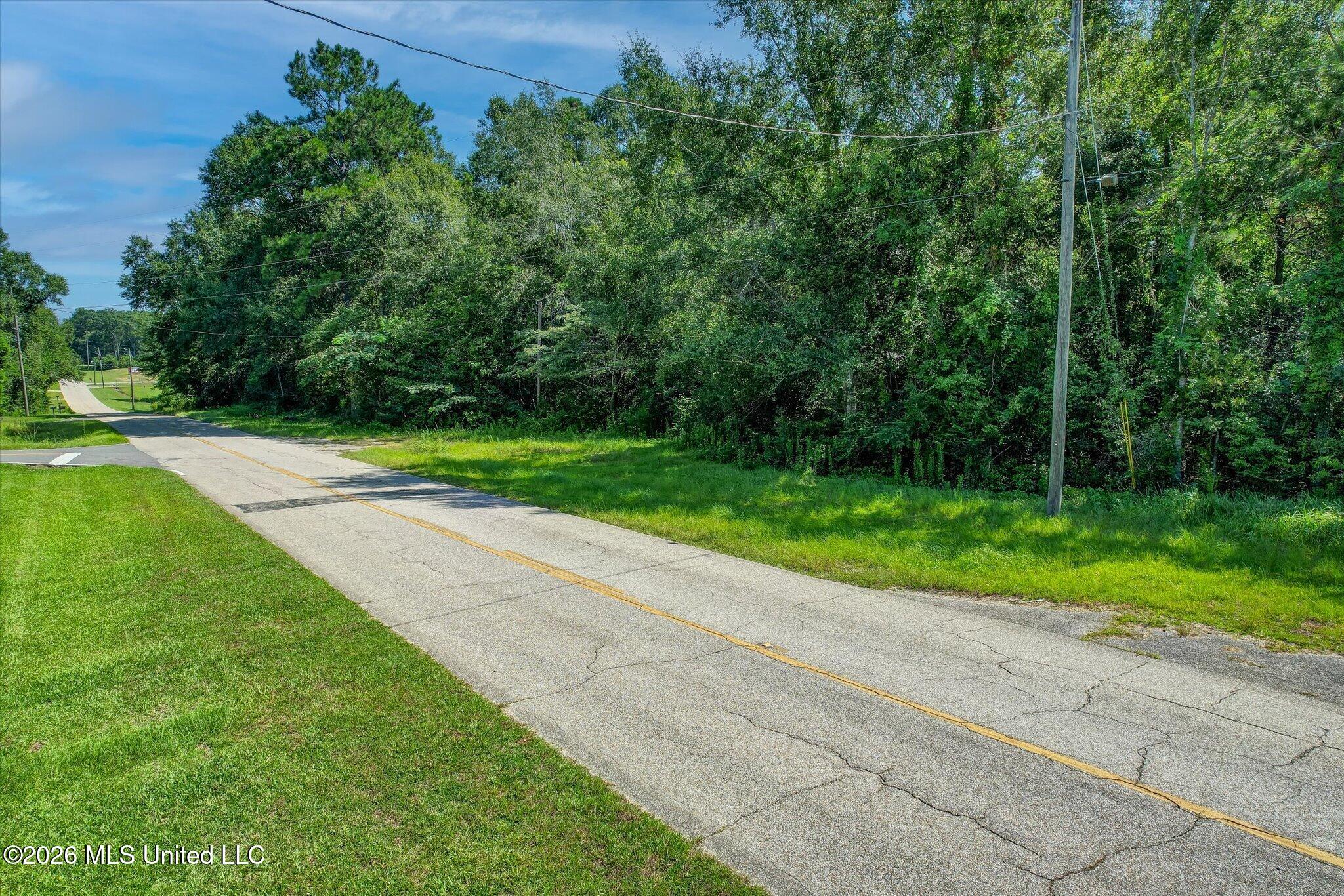 24152 Church Avenue Property Photo 3