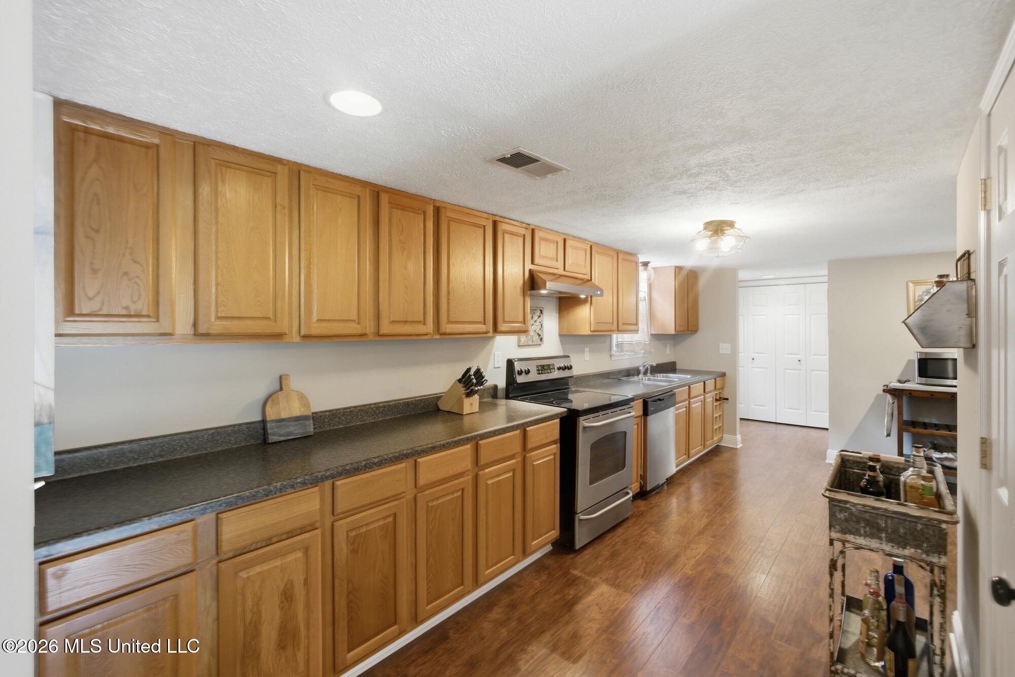 323 Rushingtown Road Property Photo 10