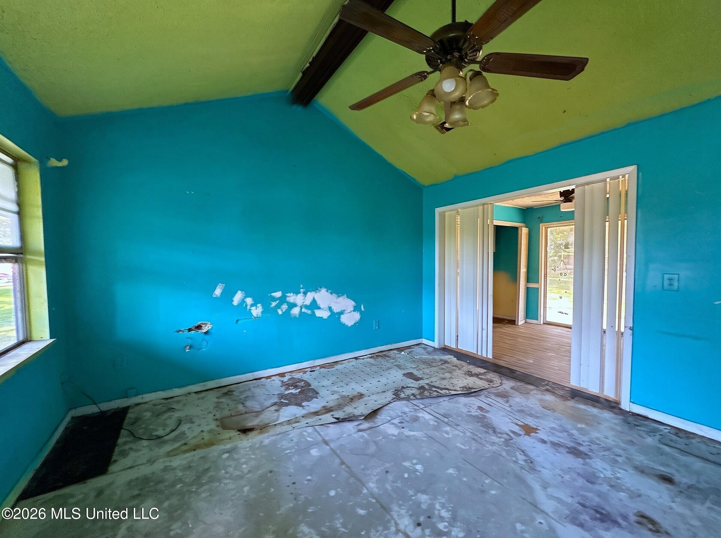 565 Sunny Orchard Lane Property Photo 4